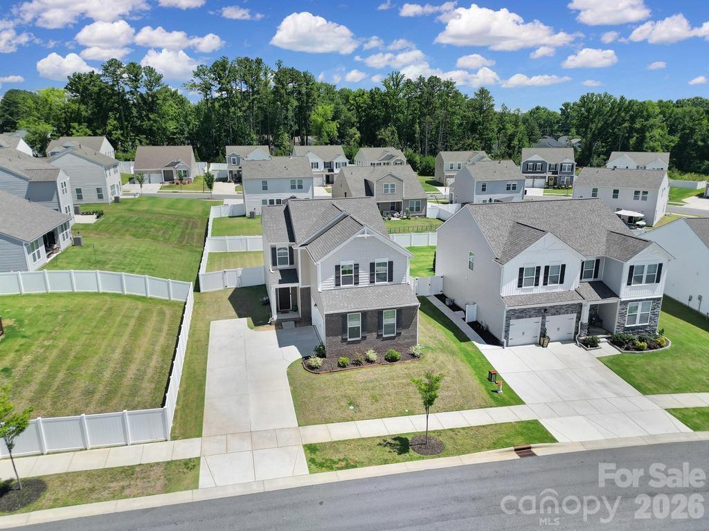 635 Synclaire Place Property Photo 35