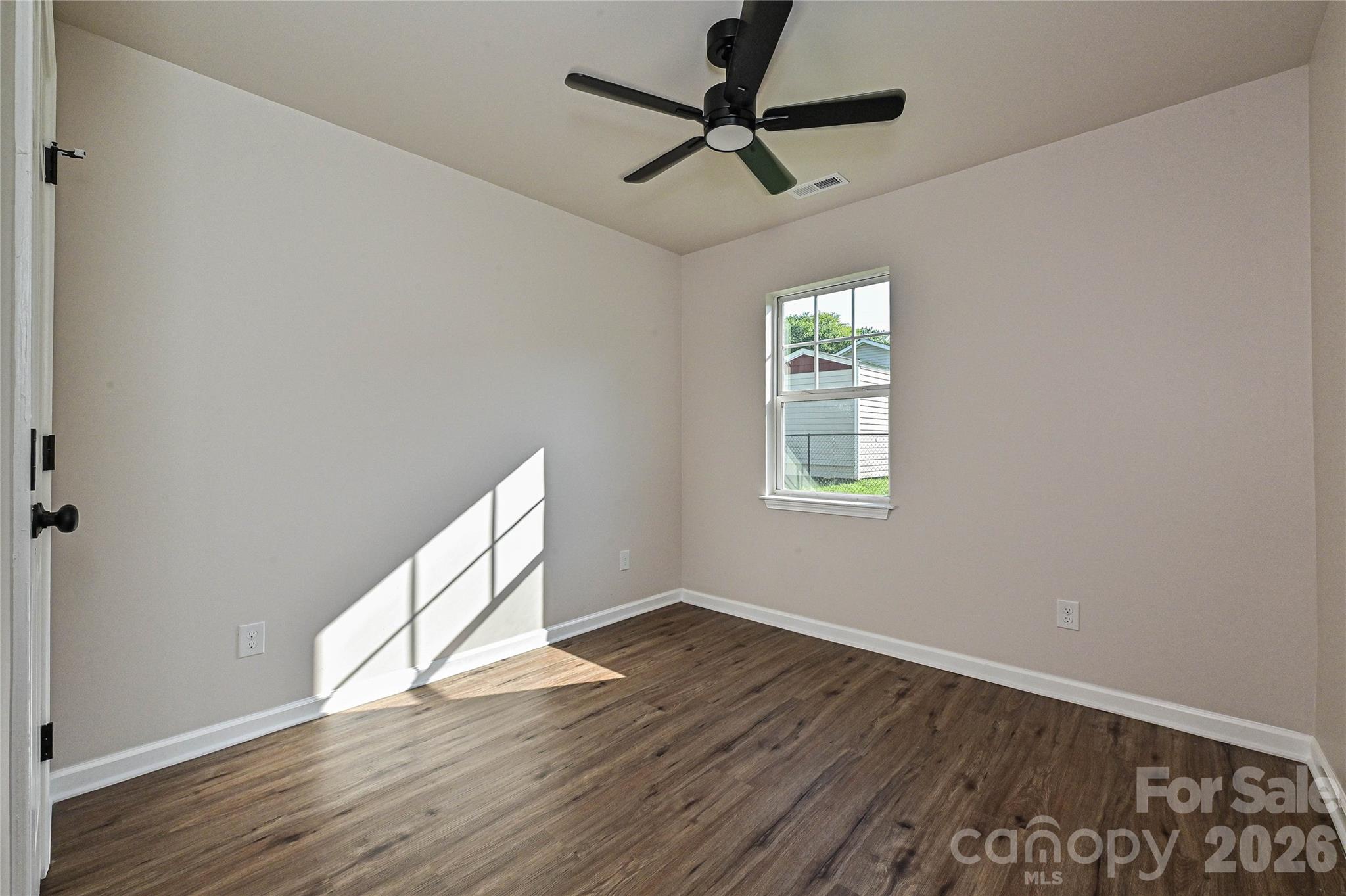 415 Jones Street Property Photo 19