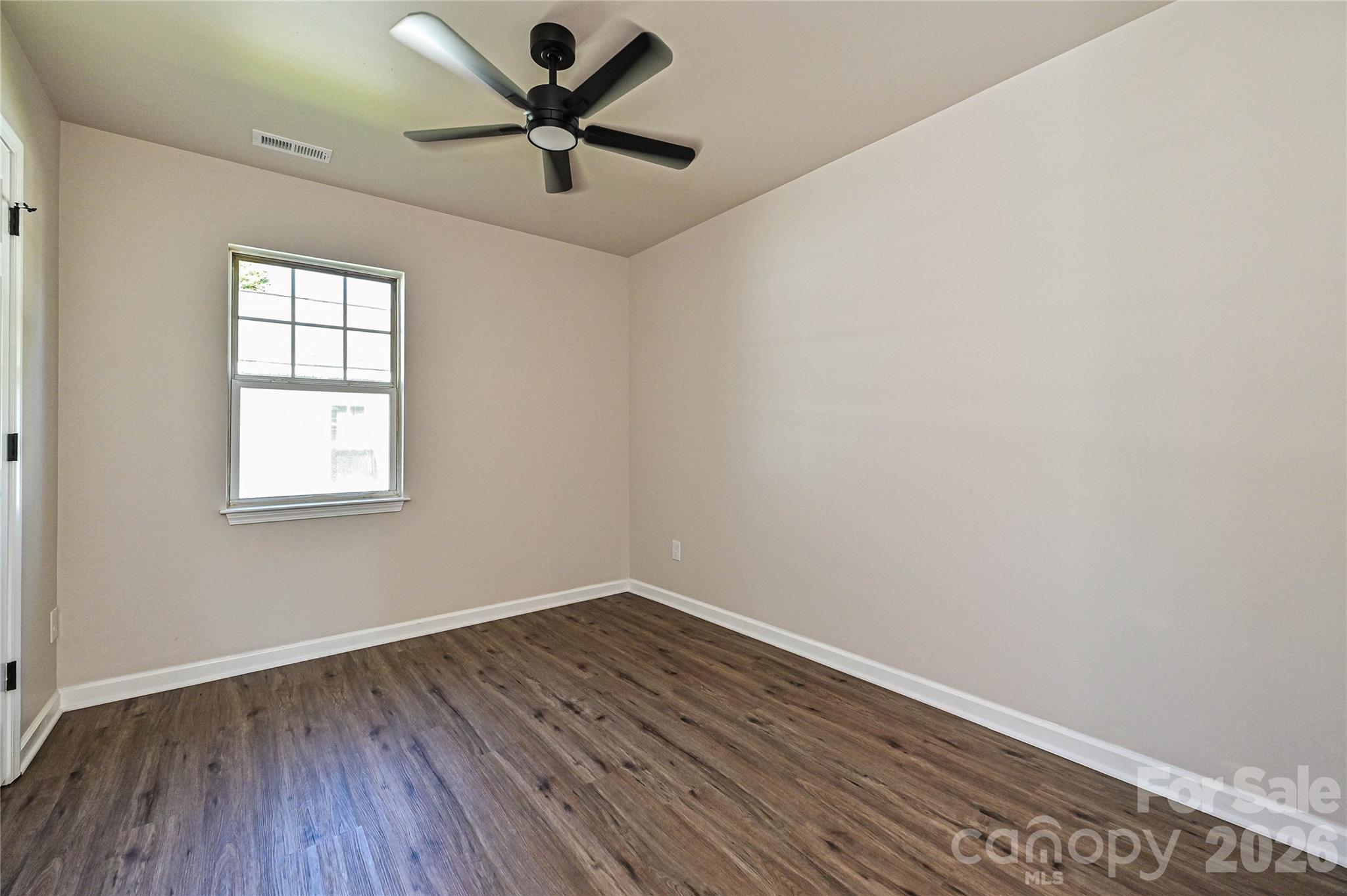 415 Jones Street Property Photo 21