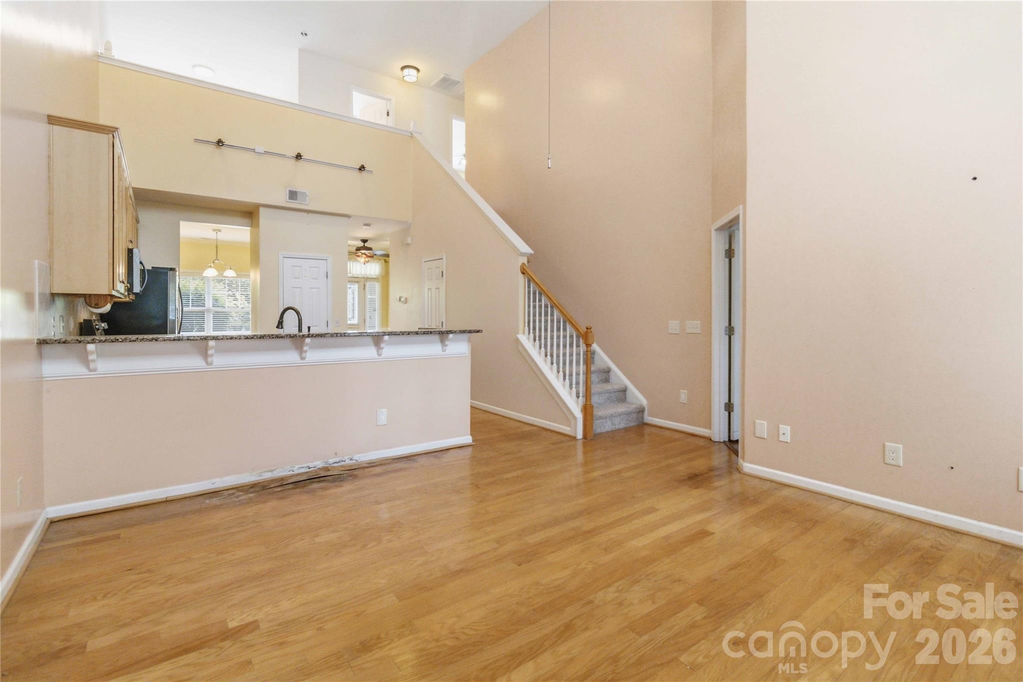 742 Winding Way Property Photo 17