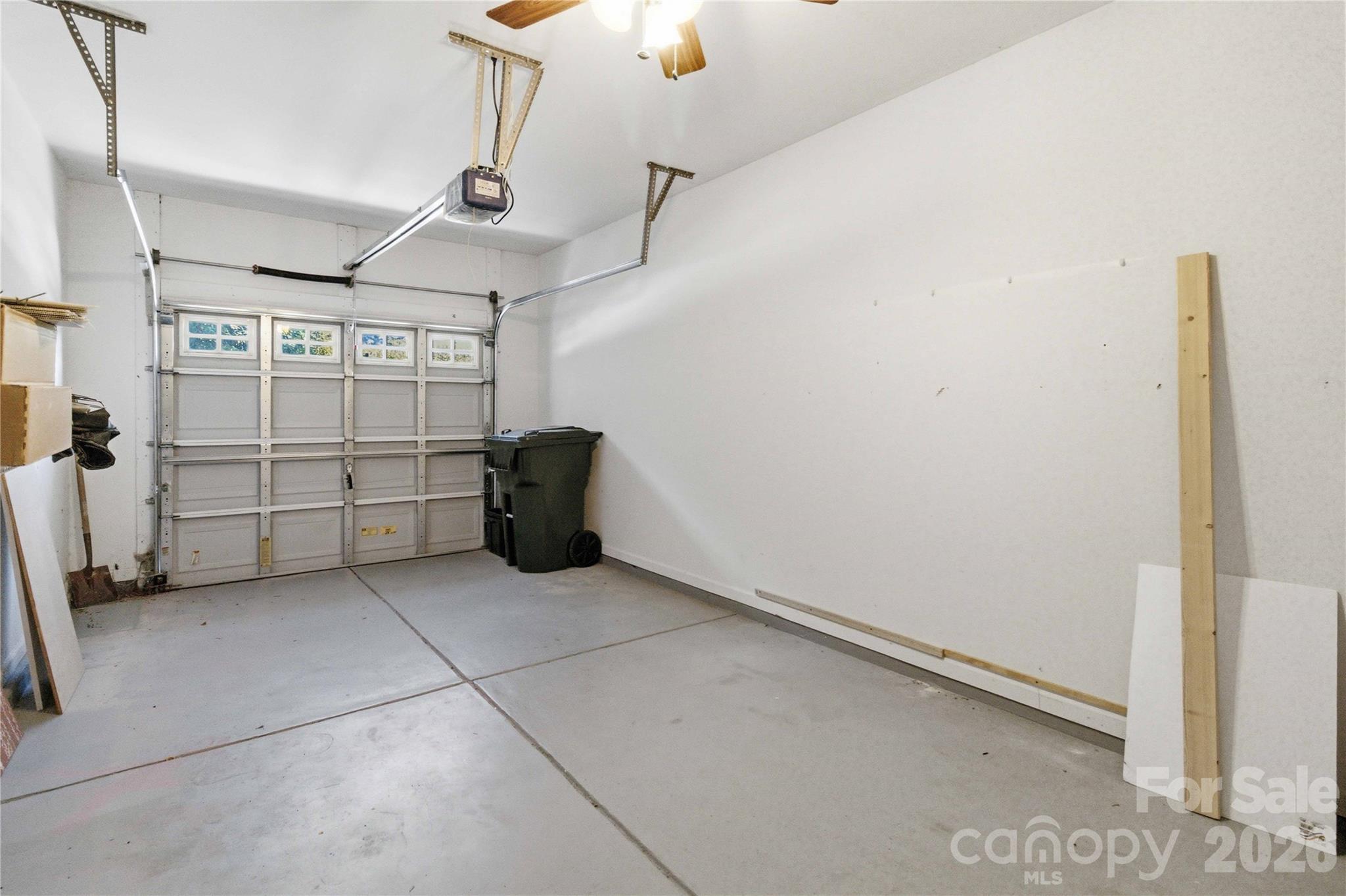 742 Winding Way Property Photo 36