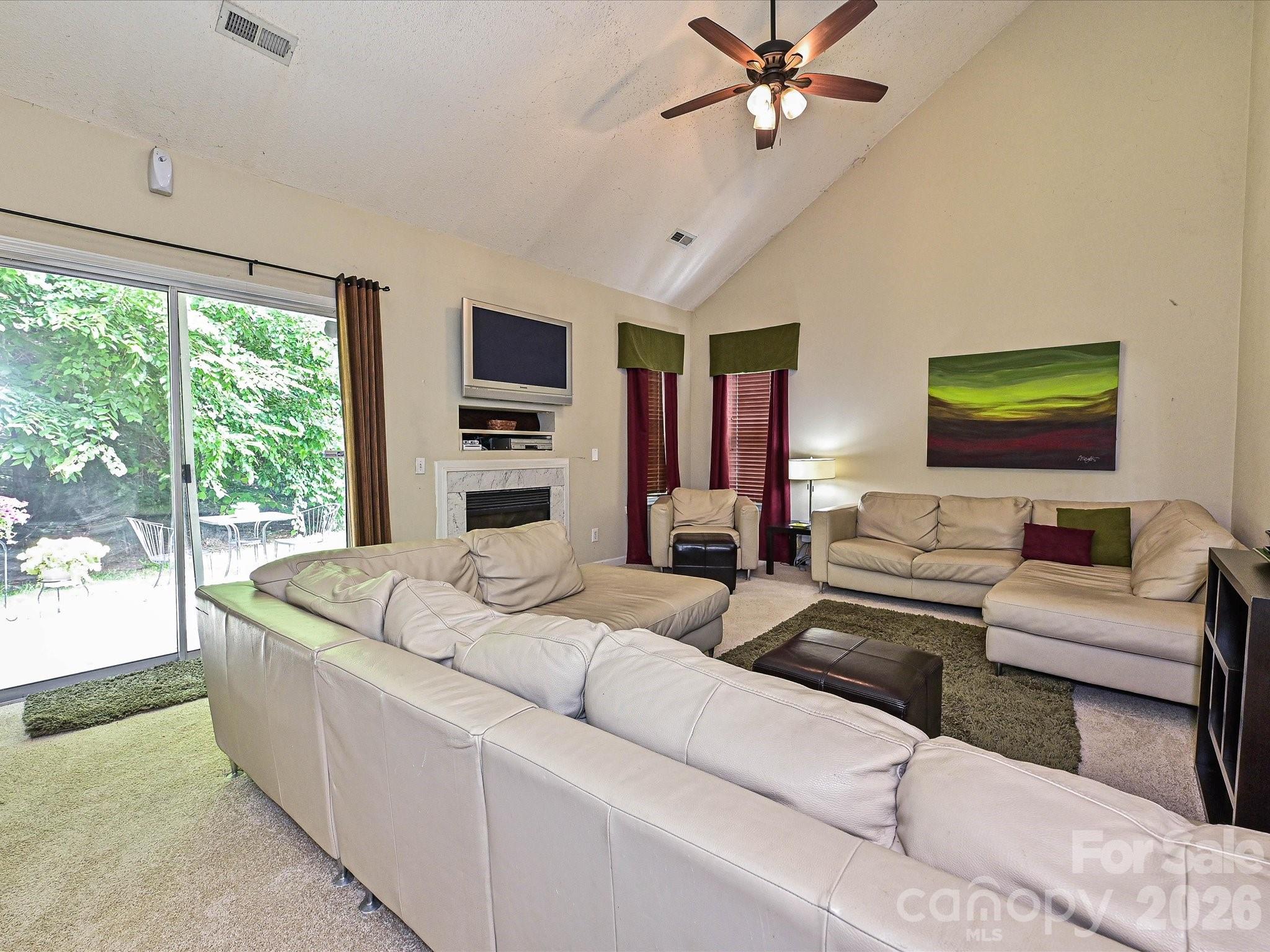 6719 Reedy Creek Road Property Photo 14