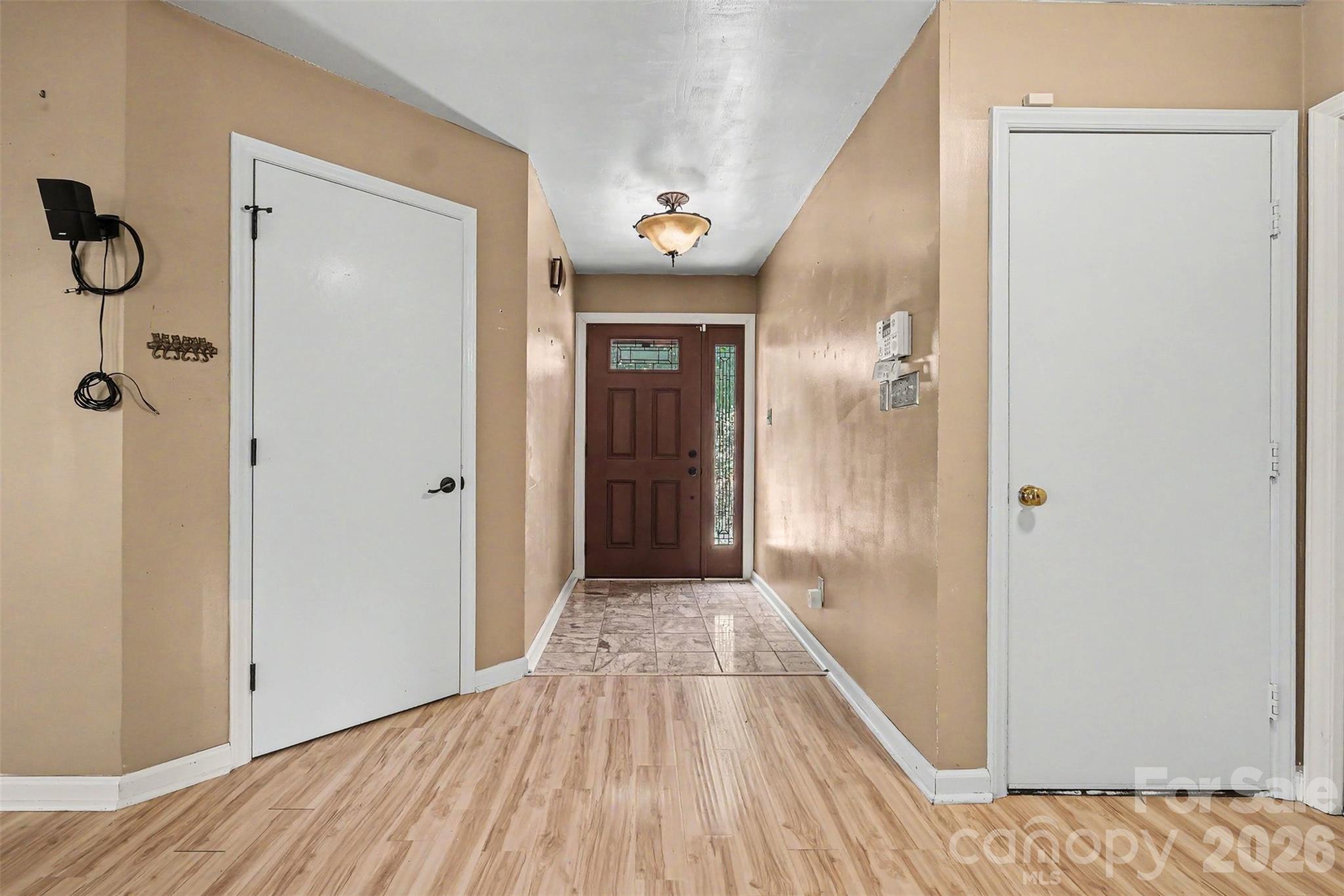 9330 Oren Thompson Road Property Photo 5