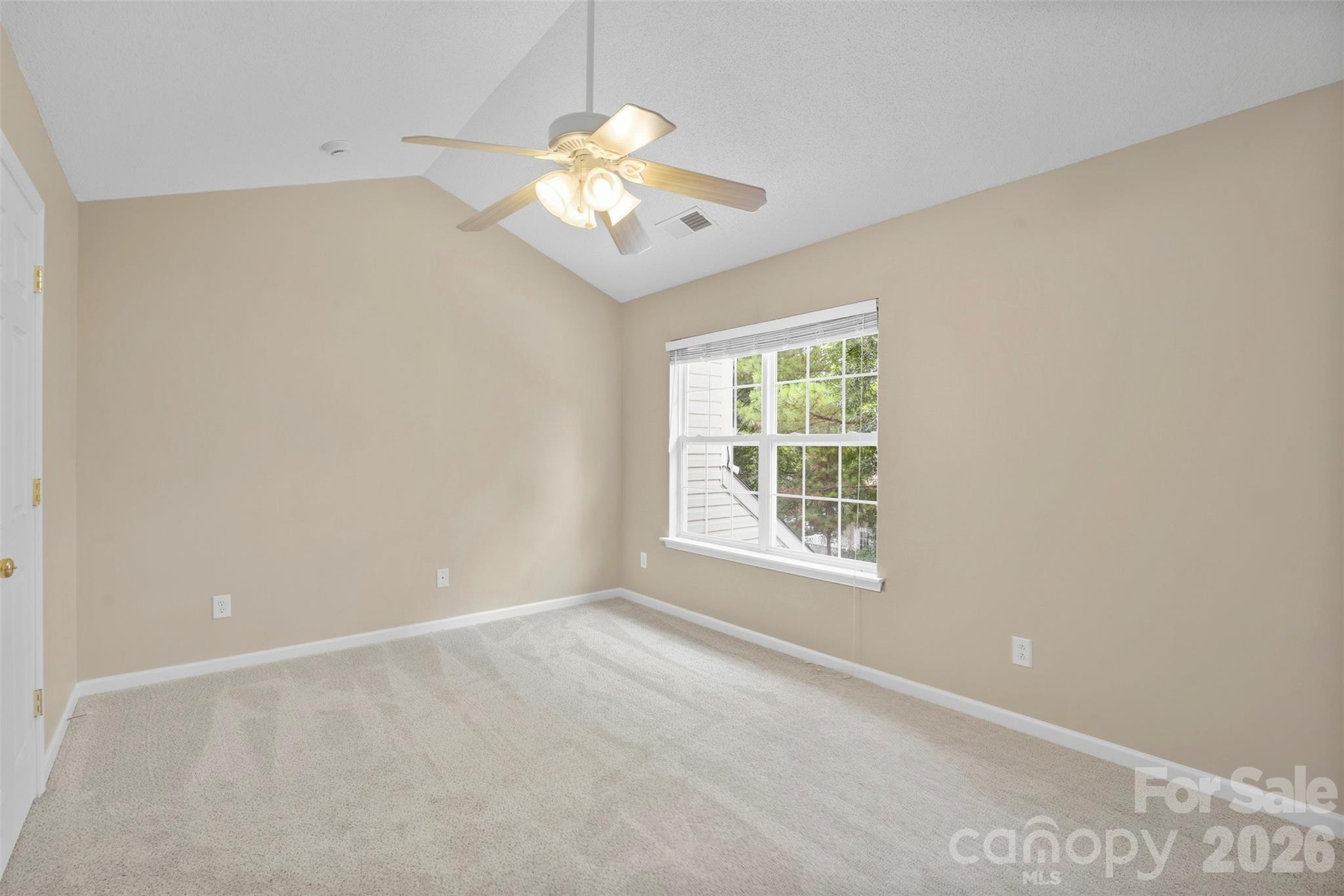 1728 Eagle Ridge Drive Property Photo 22