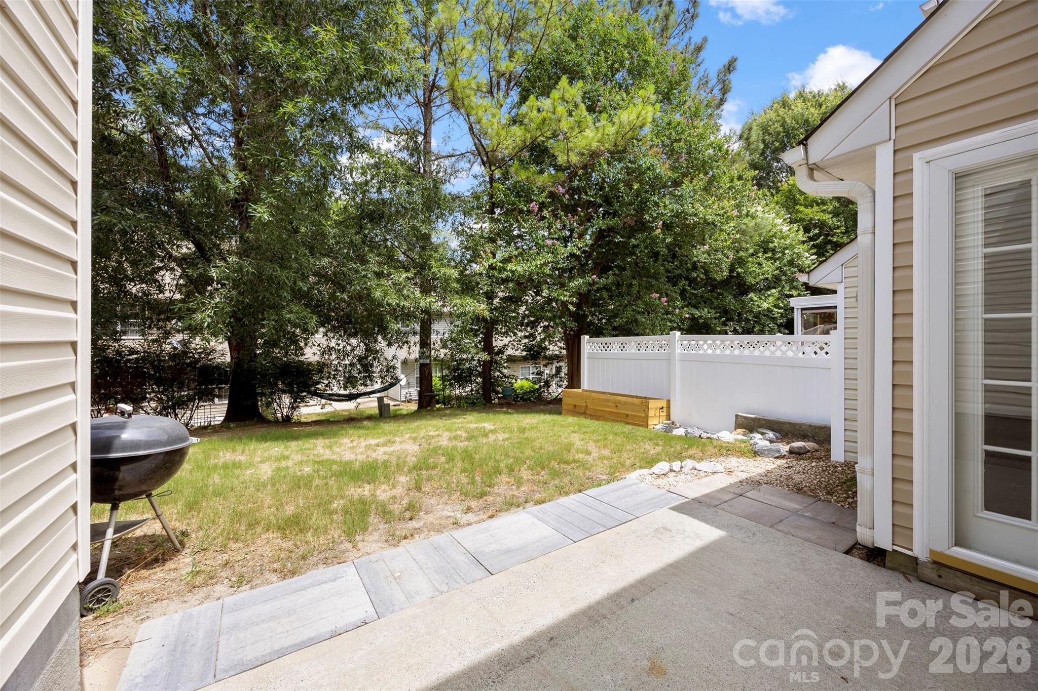1728 Eagle Ridge Drive Property Photo 27