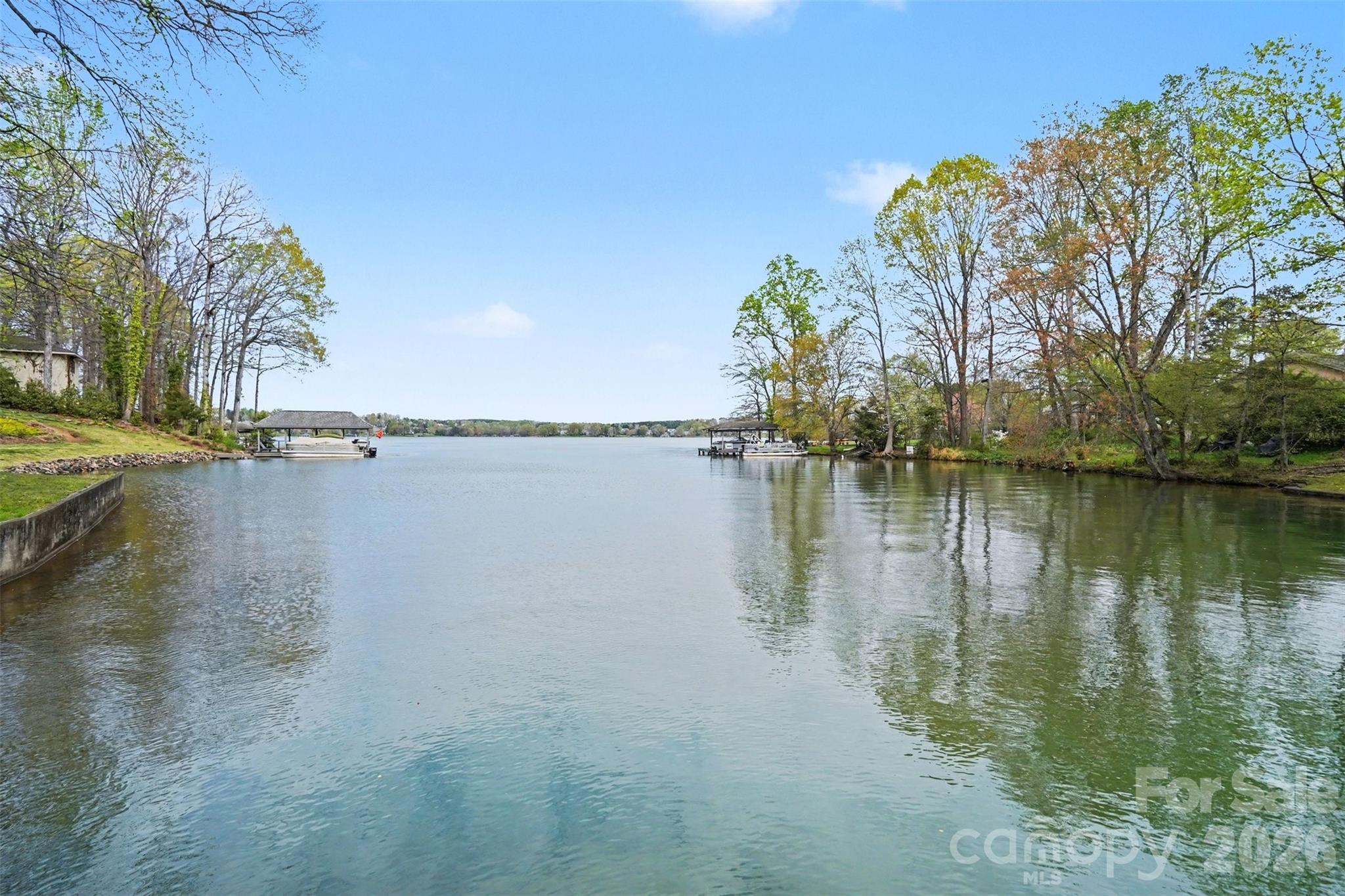 185 Appian Way Property Photo 8
