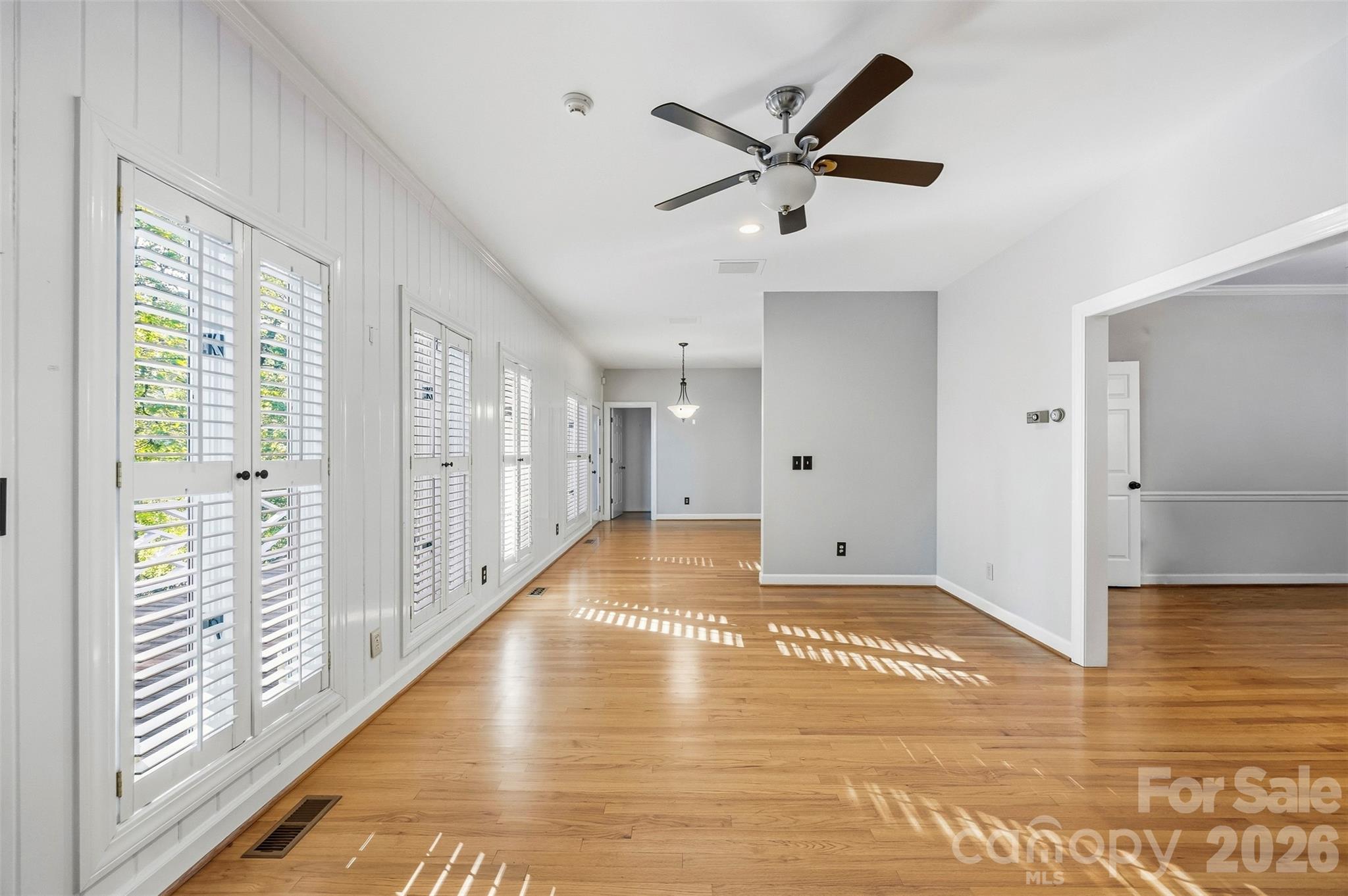 185 Appian Way Property Photo 19