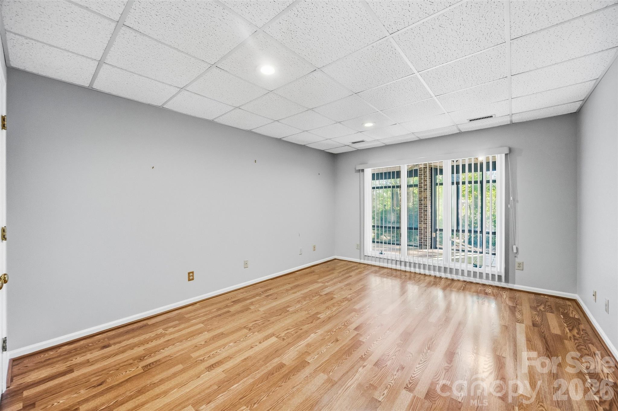 185 Appian Way Property Photo 35