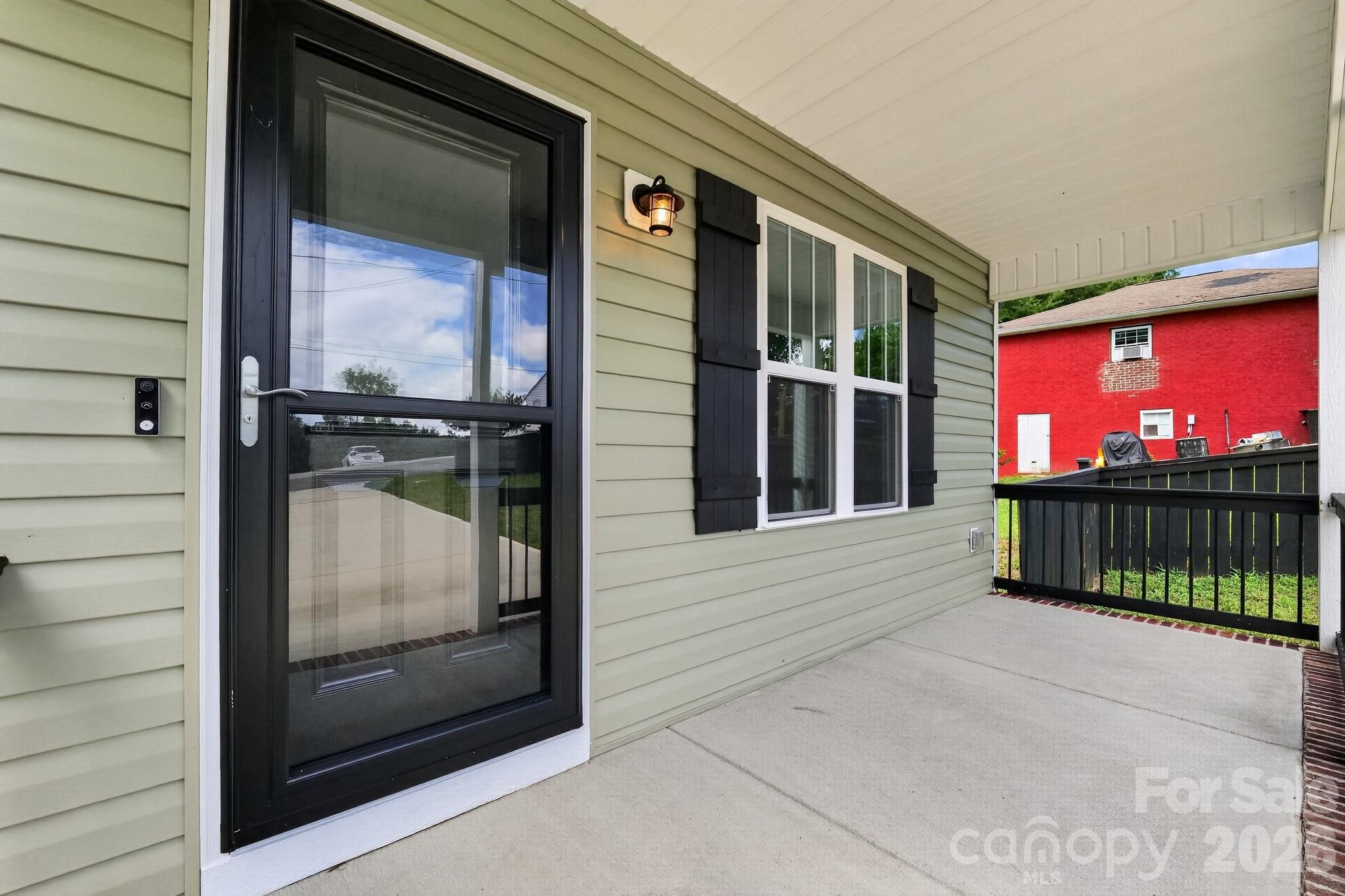 86 Ashlyn Drive Property Photo 2