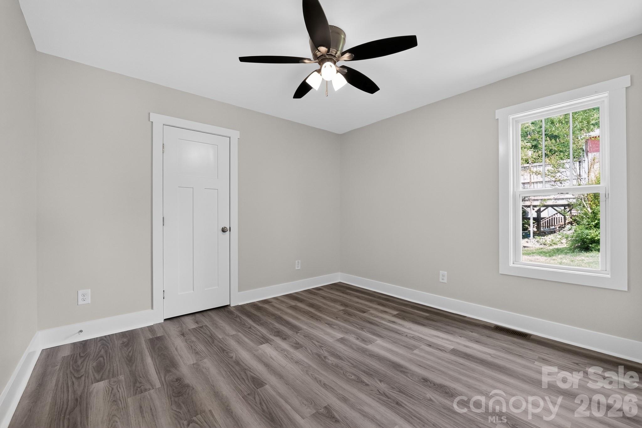 86 Ashlyn Drive Property Photo 9