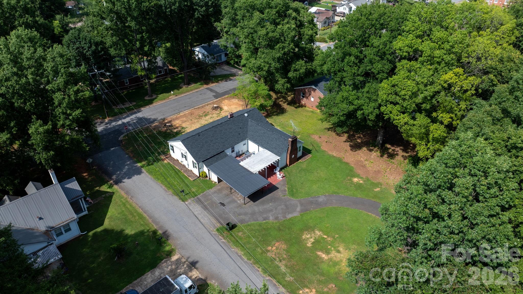 227 W 27th Street Property Photo 45