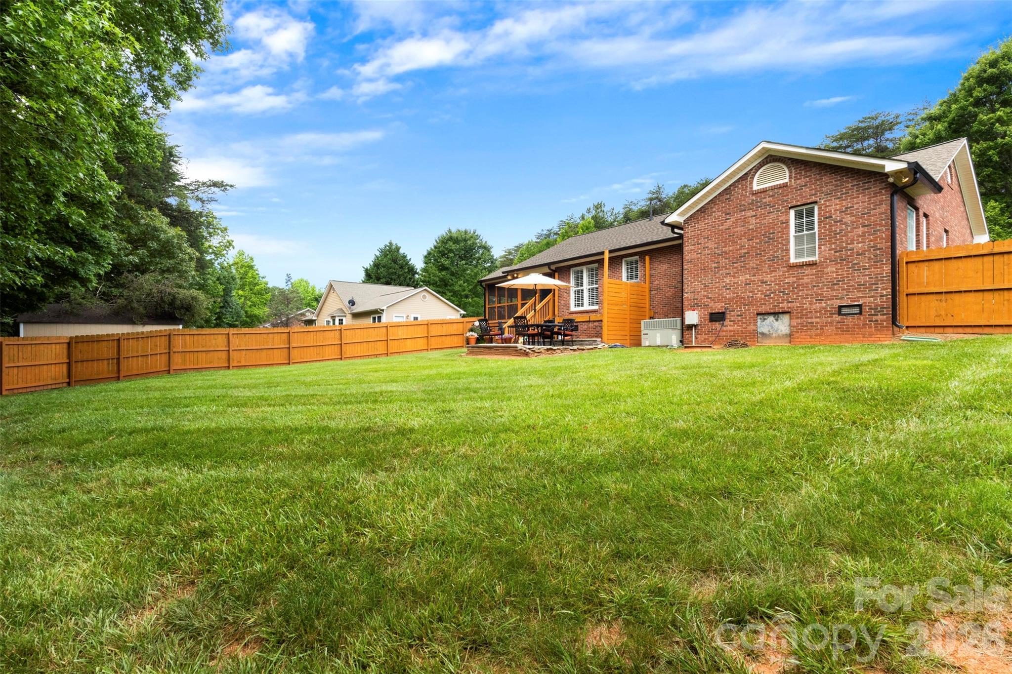 7760 Wallace Lane Property Photo 33