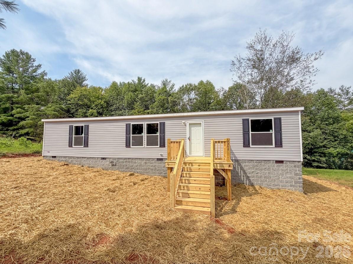 4277 Chinquapin Circle Property Photo 2