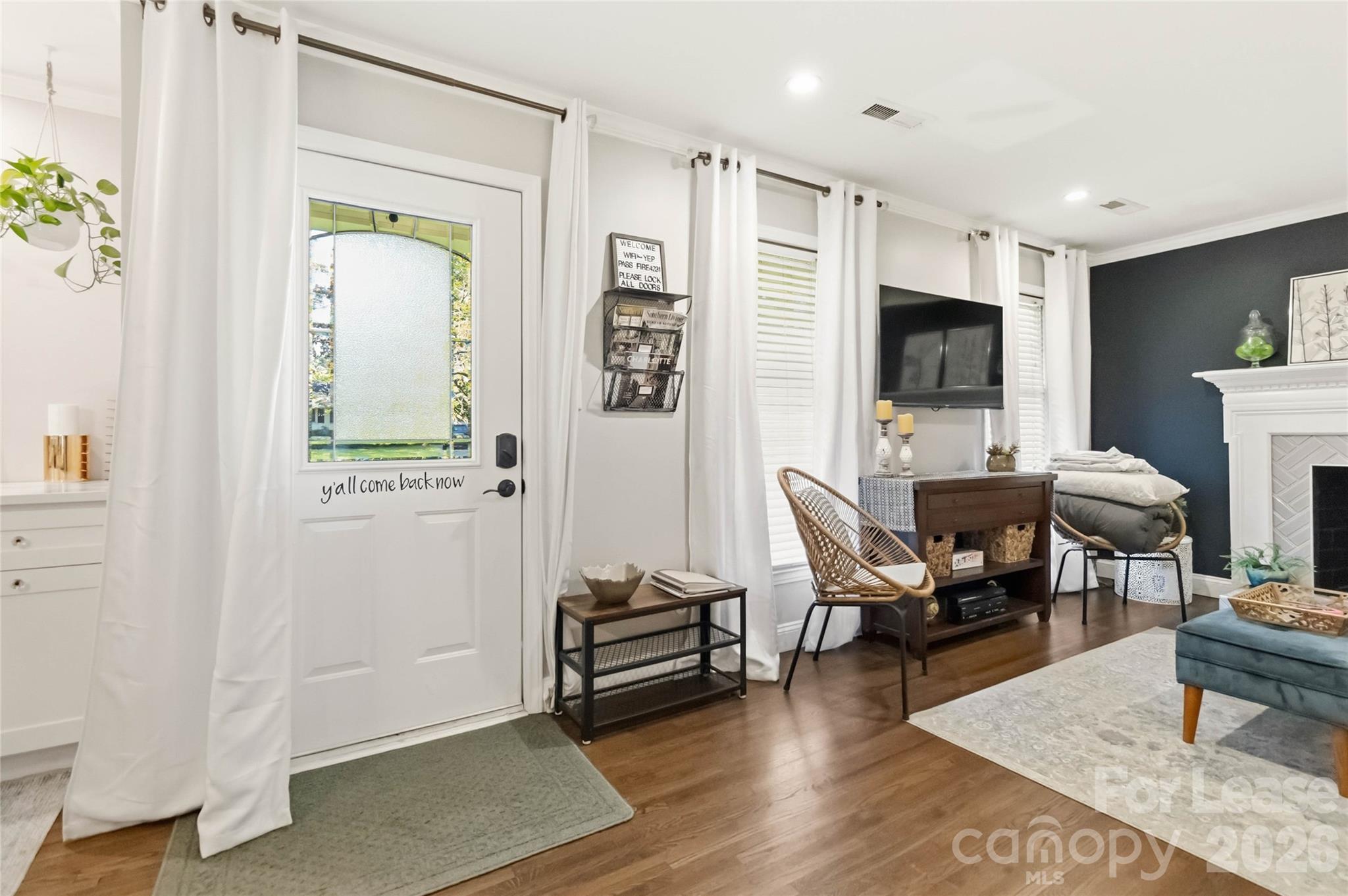 4231 Firethorne Road Property Photo 4