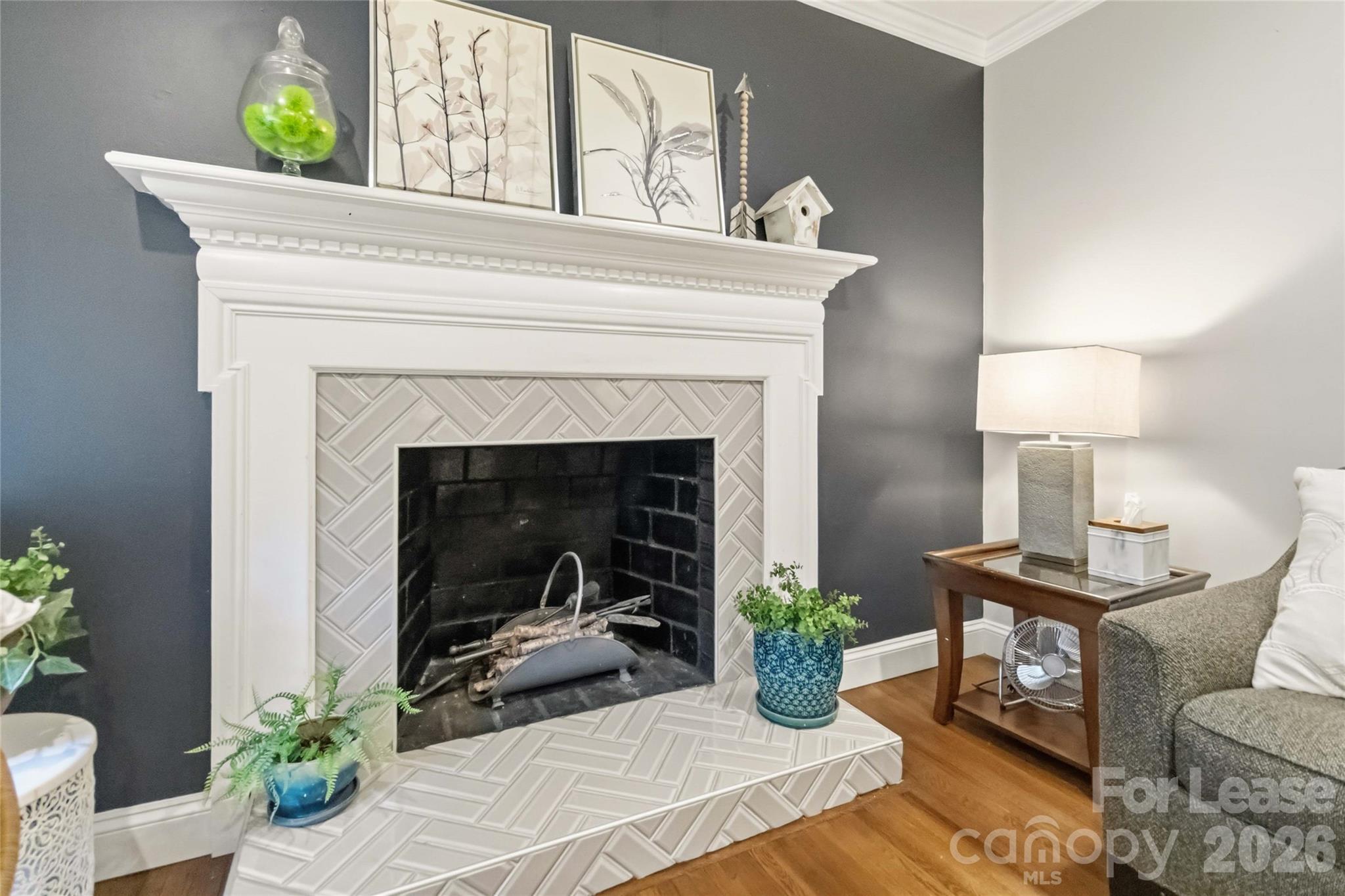 4231 Firethorne Road Property Photo 6