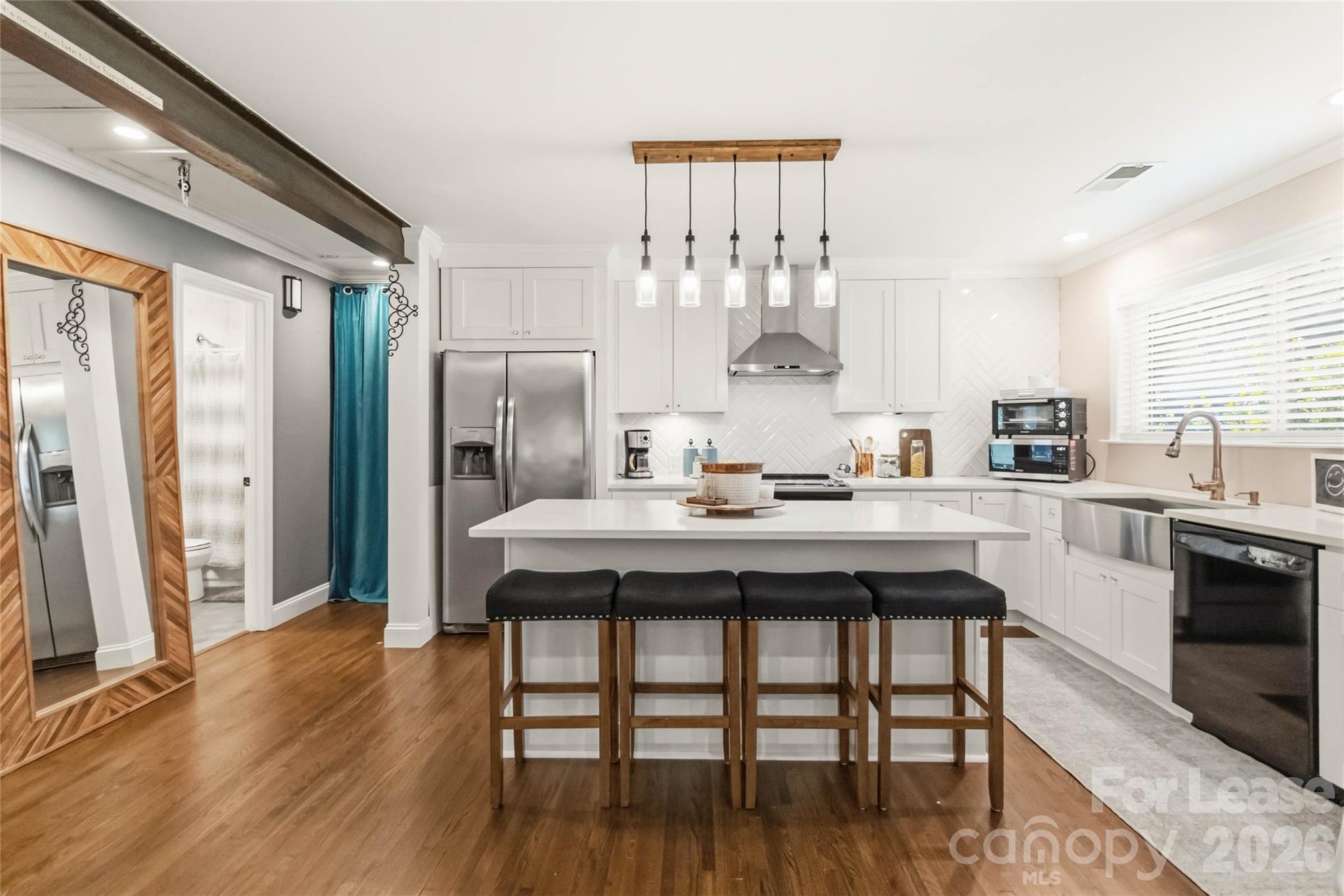 4231 Firethorne Road Property Photo 8