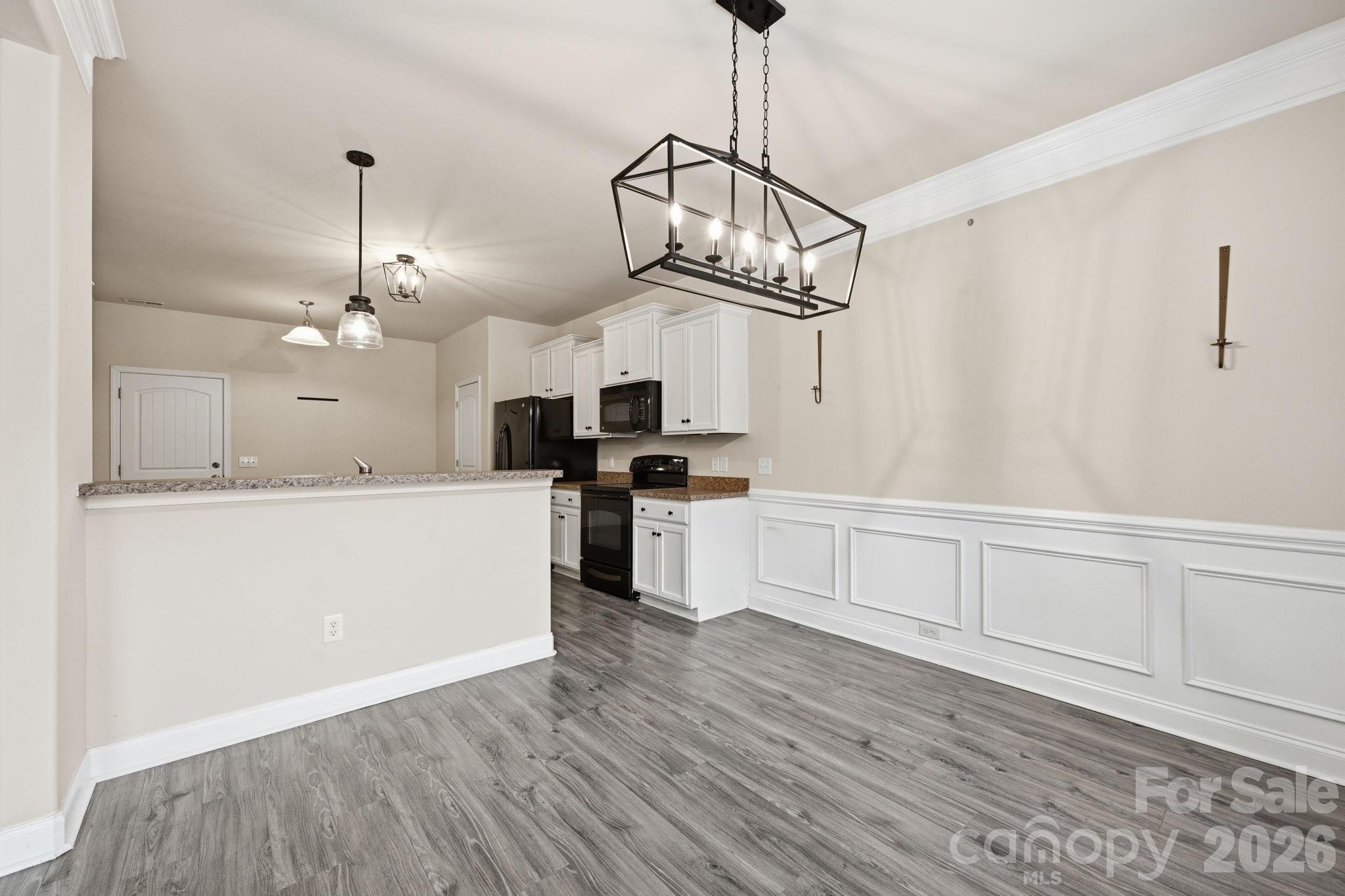 7820 Rockland Drive Property Photo 14