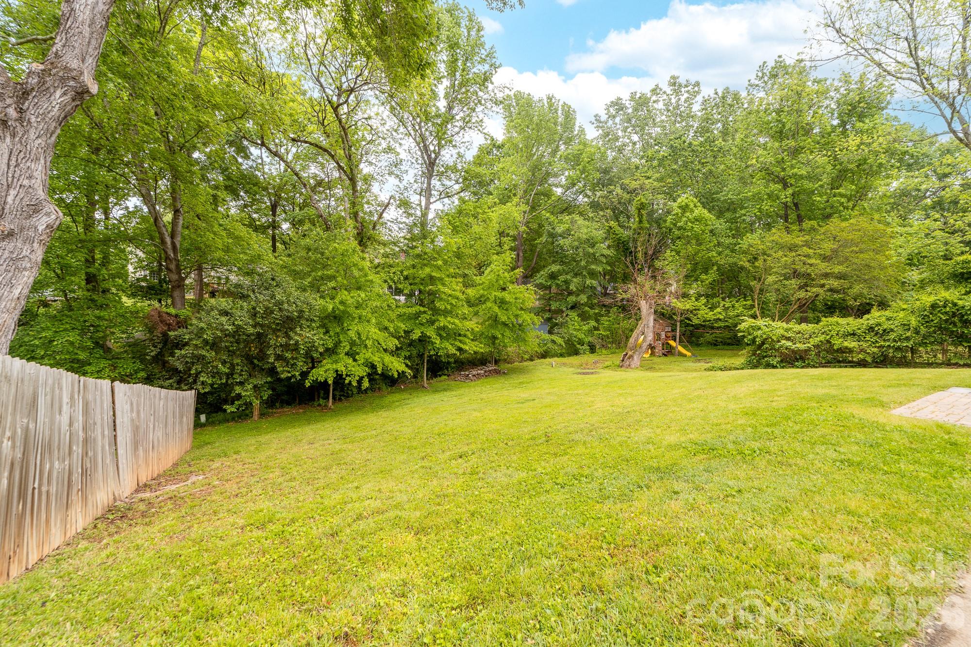 616 Silversmith Lane Property Photo 7