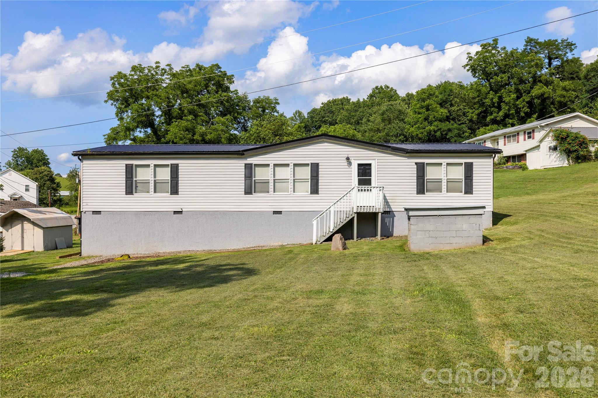245 Mountain Grove Road Property Photo 1
