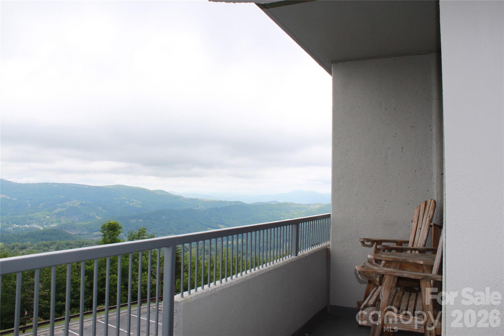 303 Sugar Top Drive 2221 Property Photo 1