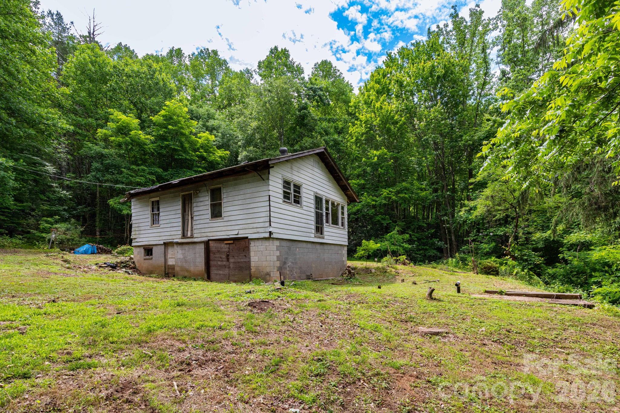 191 Walkertown Road Property Photo 5