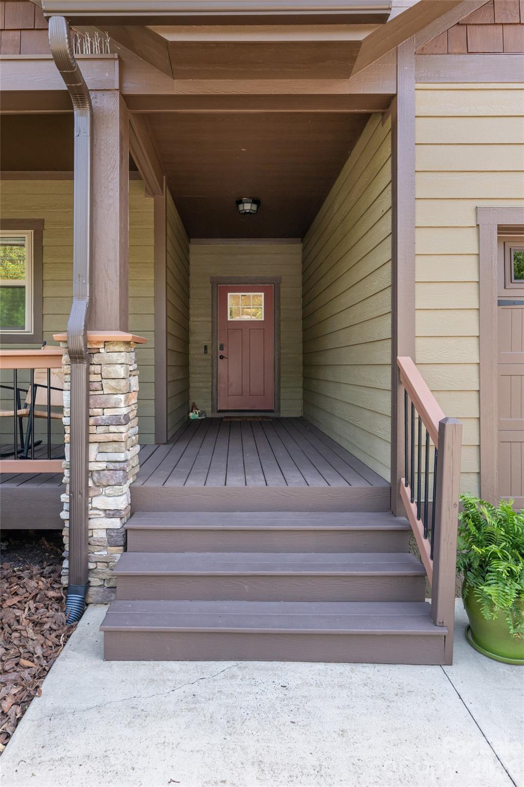 17 Asher Lane Property Photo 12