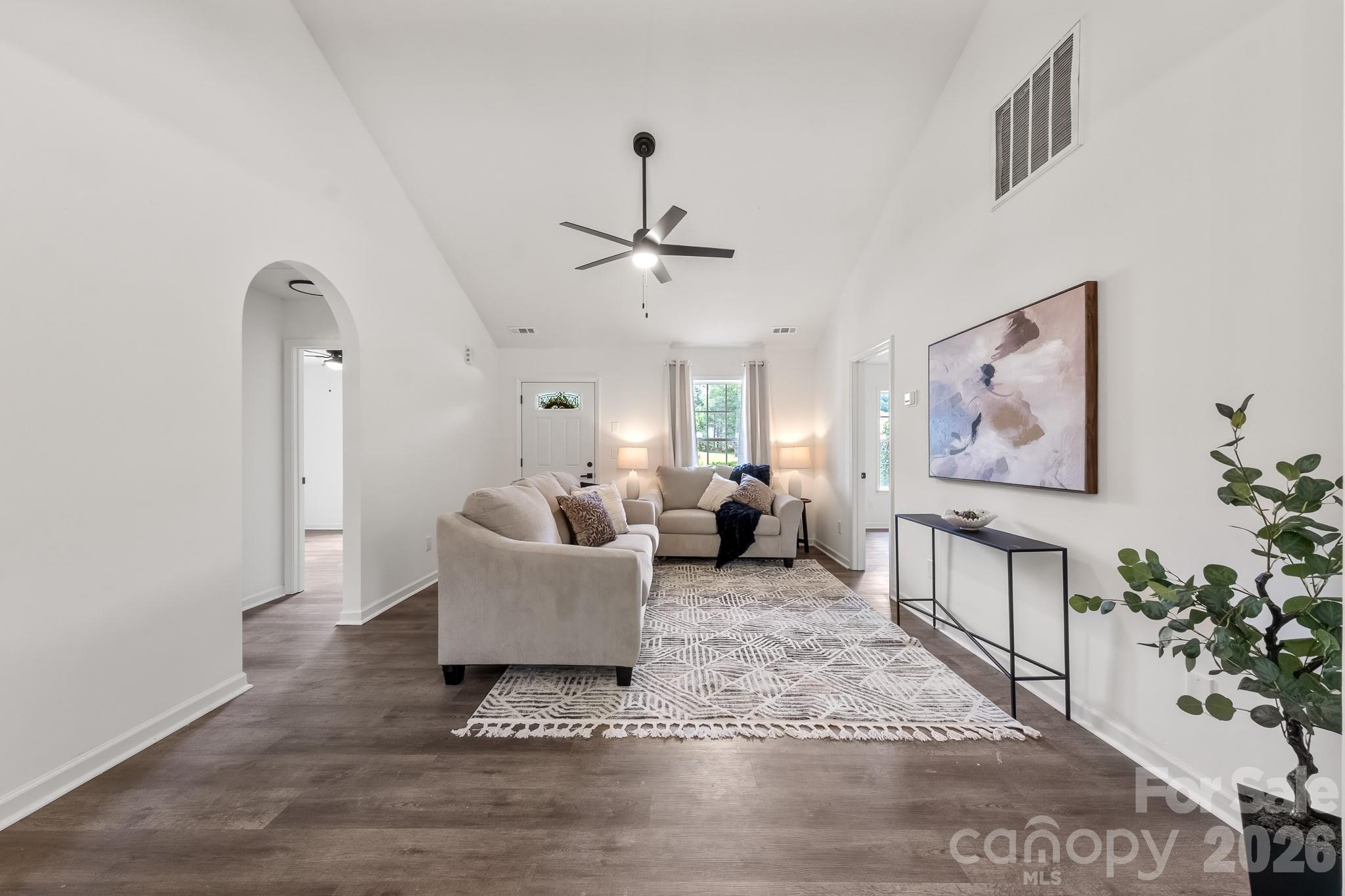 364 Masters Drive Property Photo 8