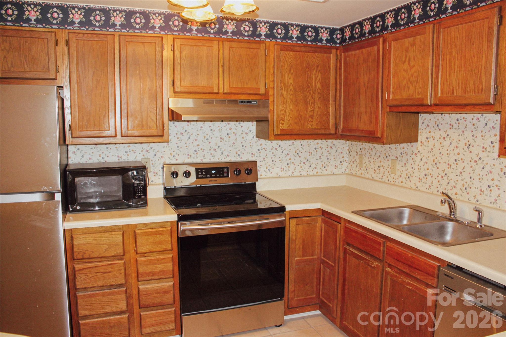 303 Sugar Top Drive 3625 Property Photo 6