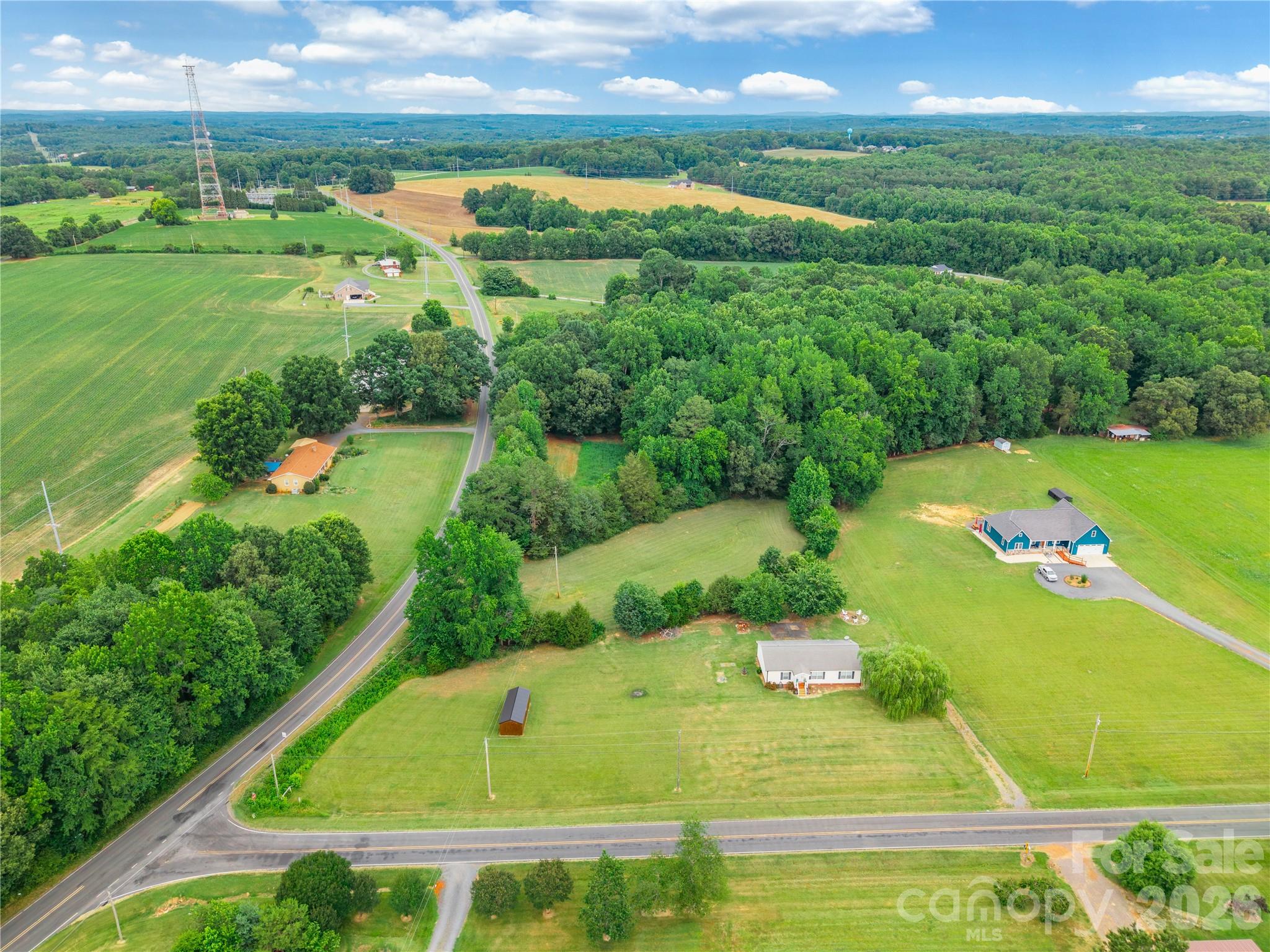 21966 Stony Road Property Photo 1
