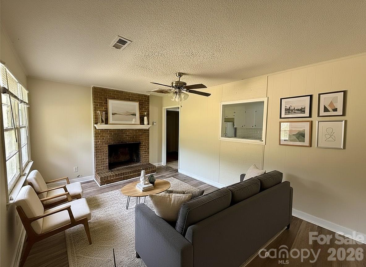 4209 Homeplace Drive Property Photo 5