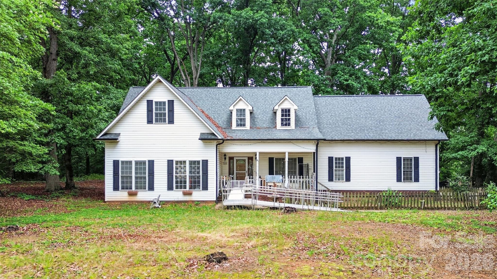 5446 Mooresville Road Property Photo 14