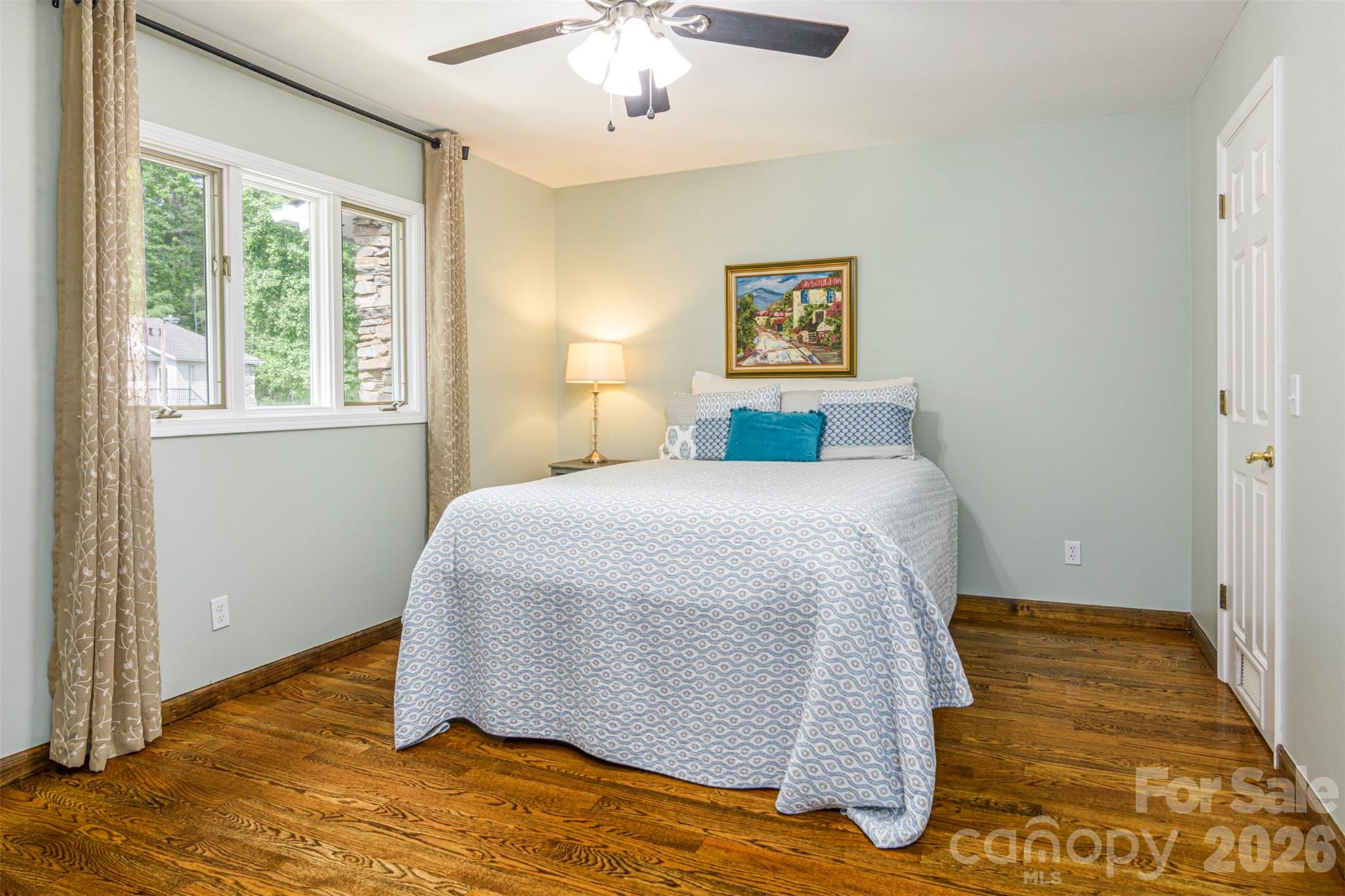 461 Britton Creek Drive Property Photo 24