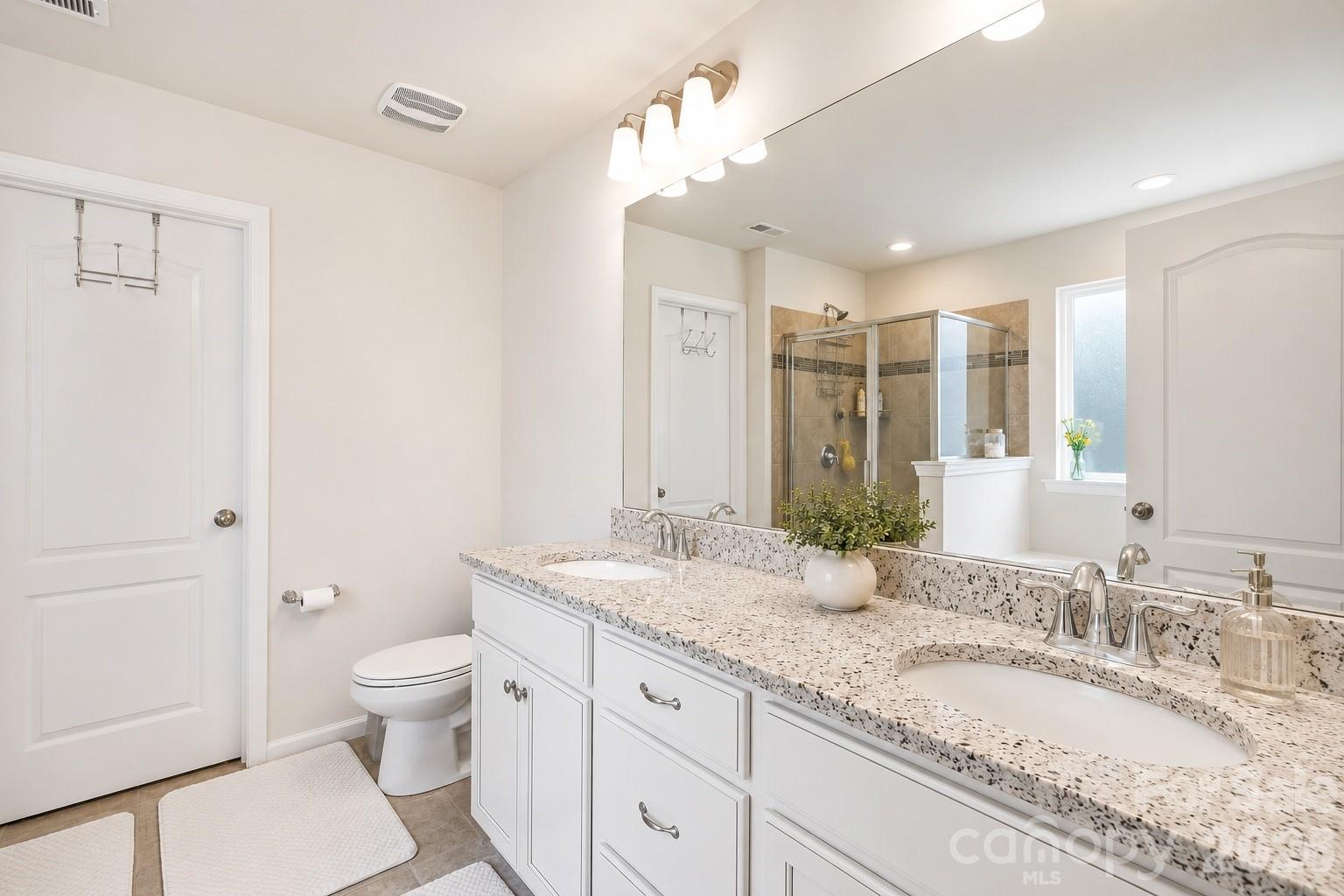 2018 Killian Creek Drive Property Photo 15