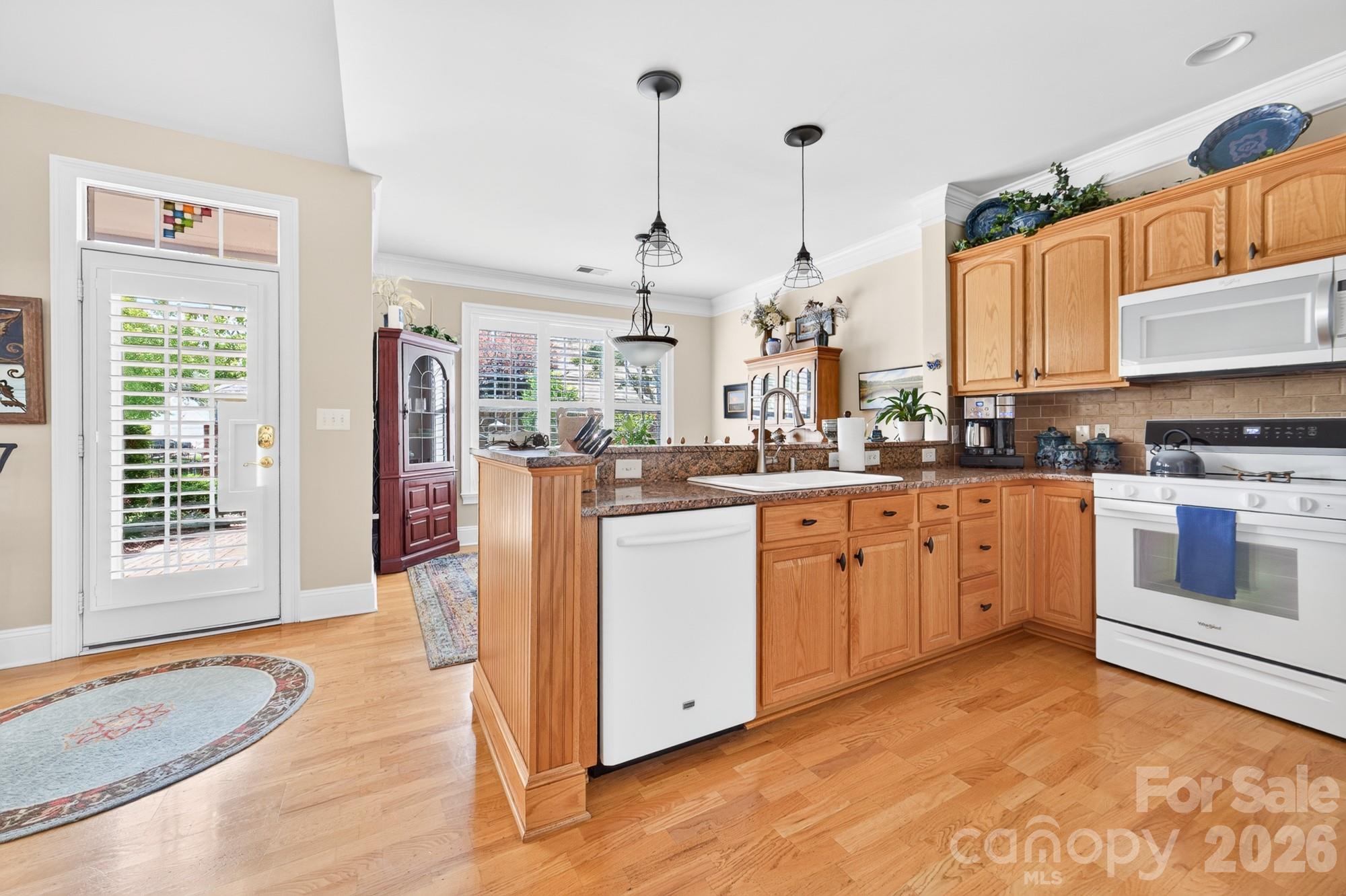 121 Mcleod Avenue Property Photo 19
