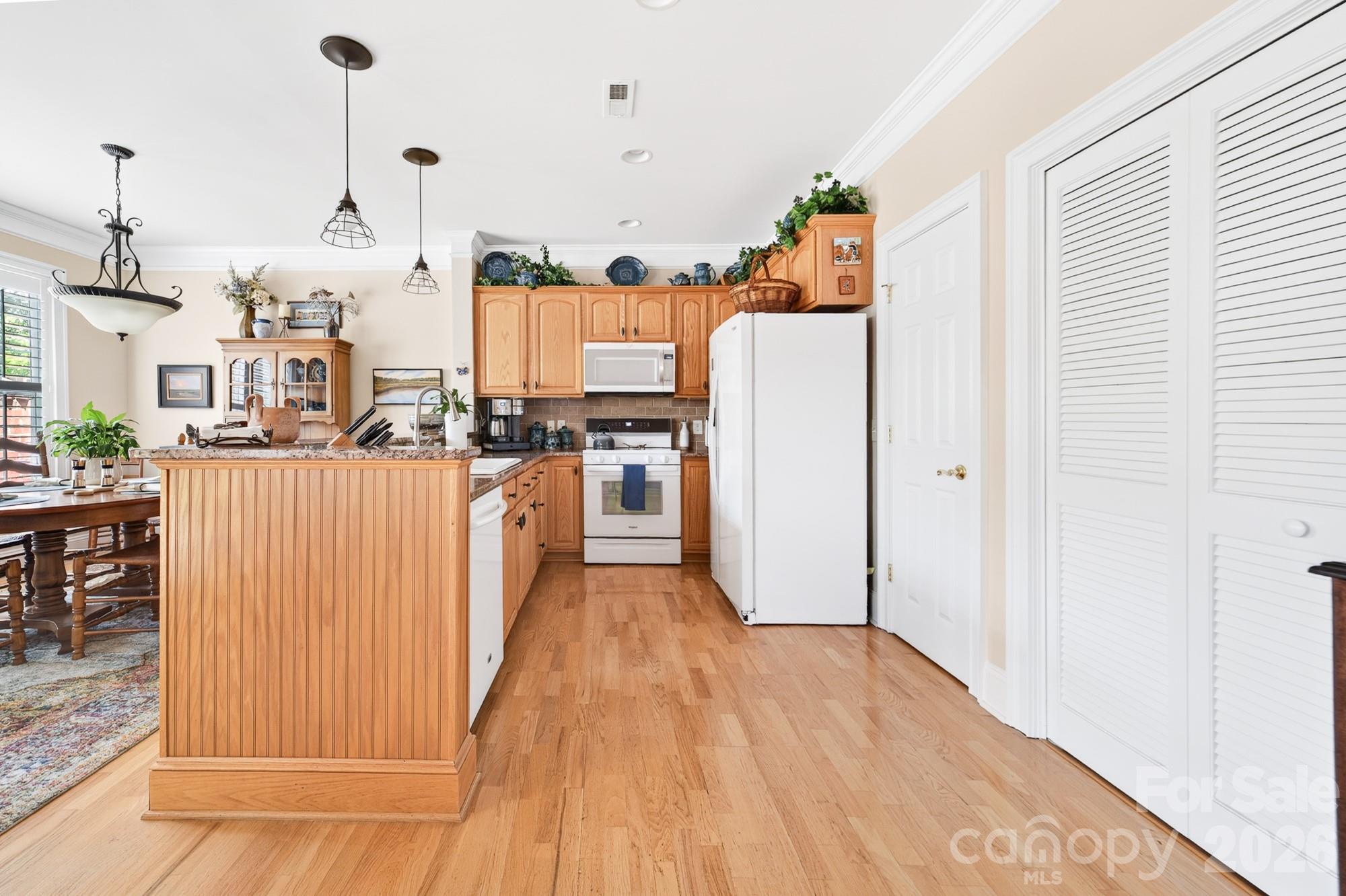 121 Mcleod Avenue Property Photo 20