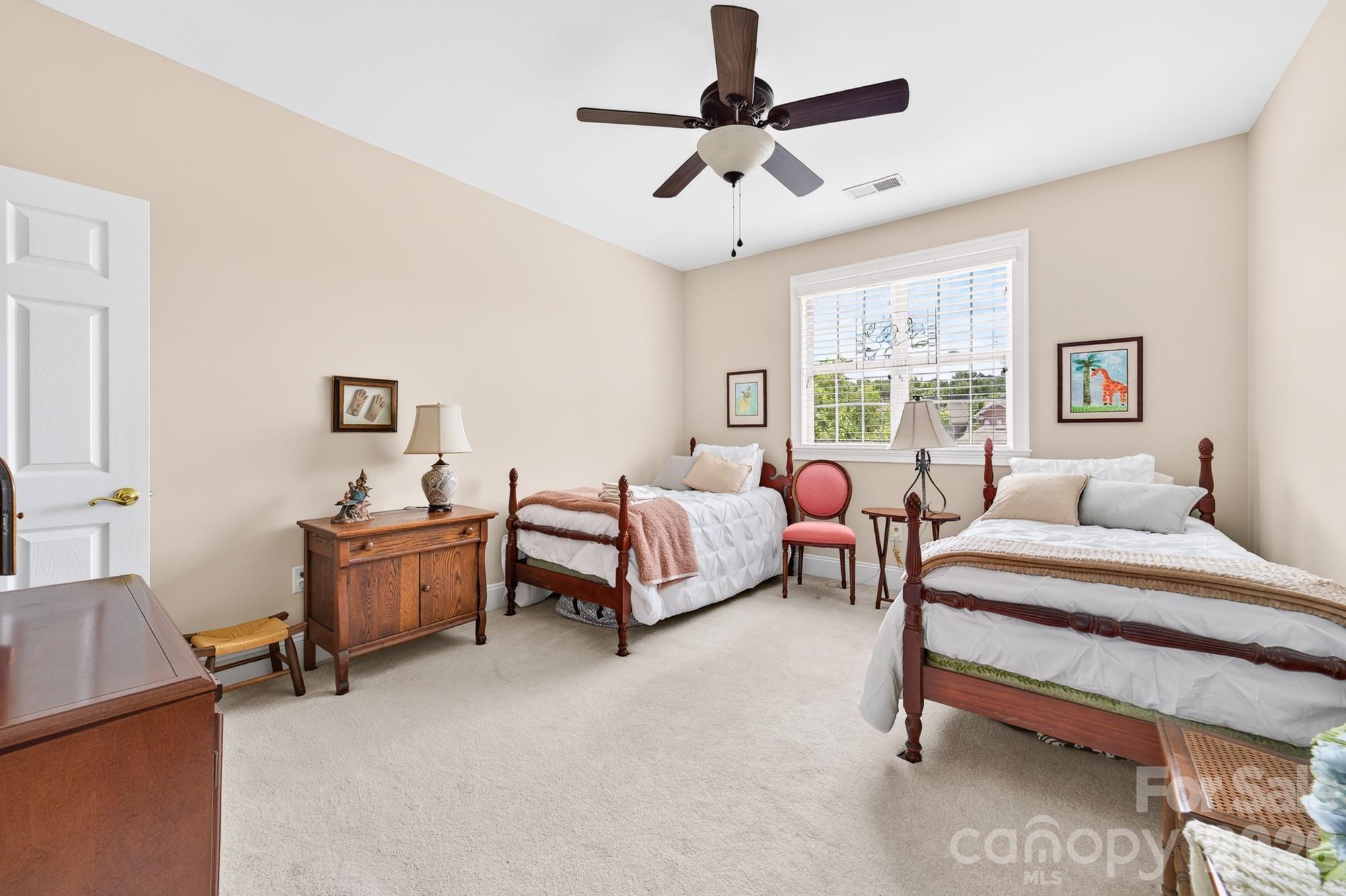 121 Mcleod Avenue Property Photo 34