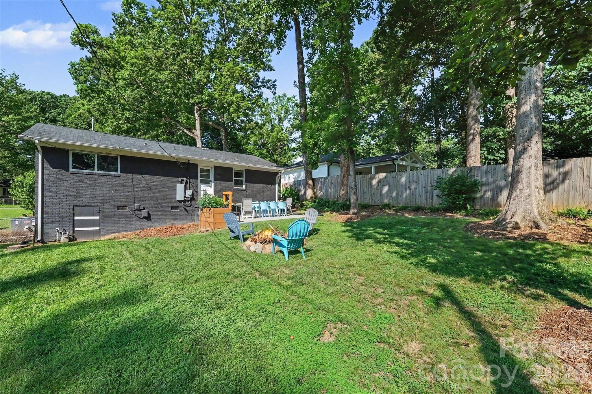 4023 Strangford Avenue Property Photo 23