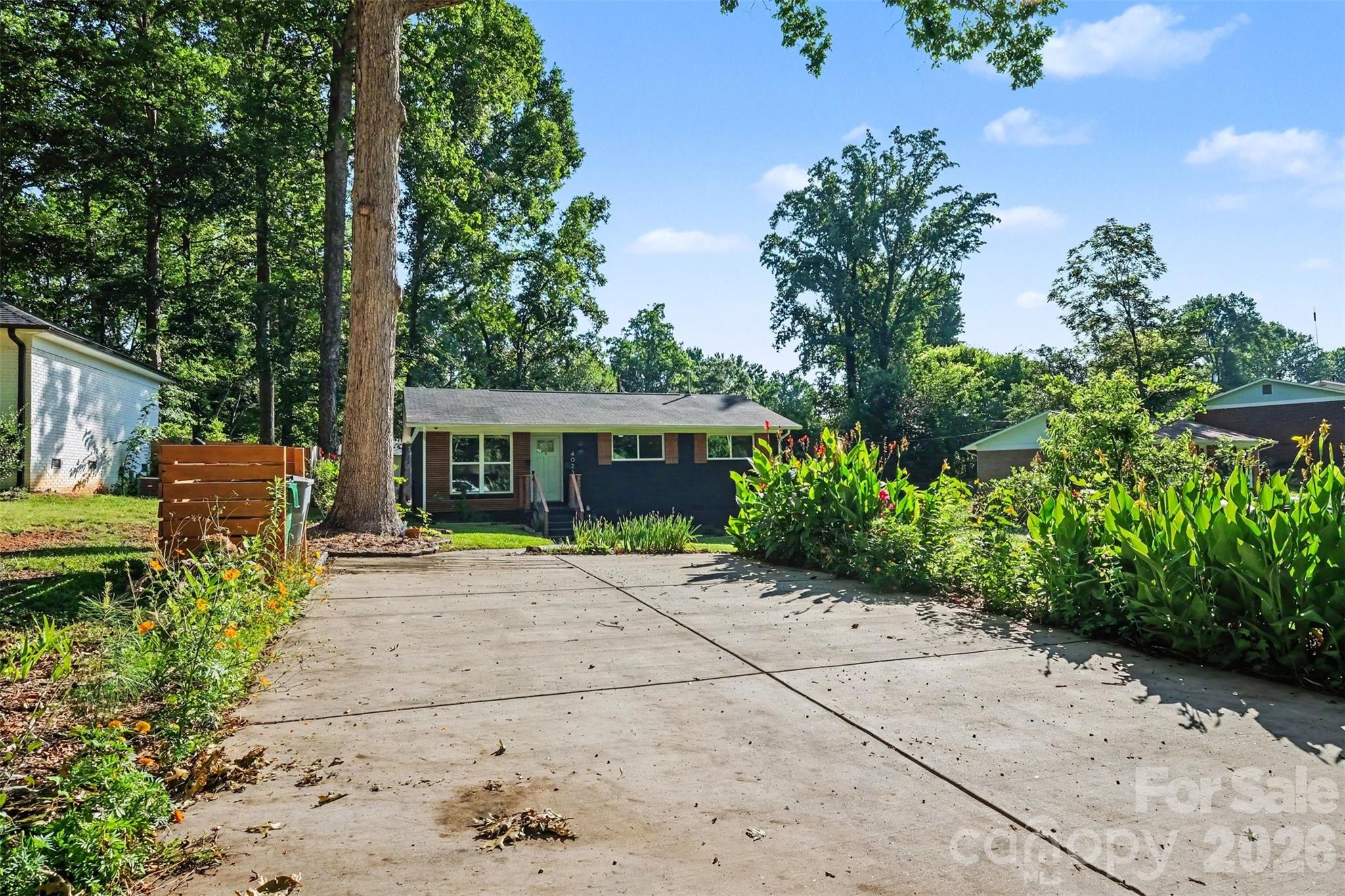 4023 Strangford Avenue Property Photo 25
