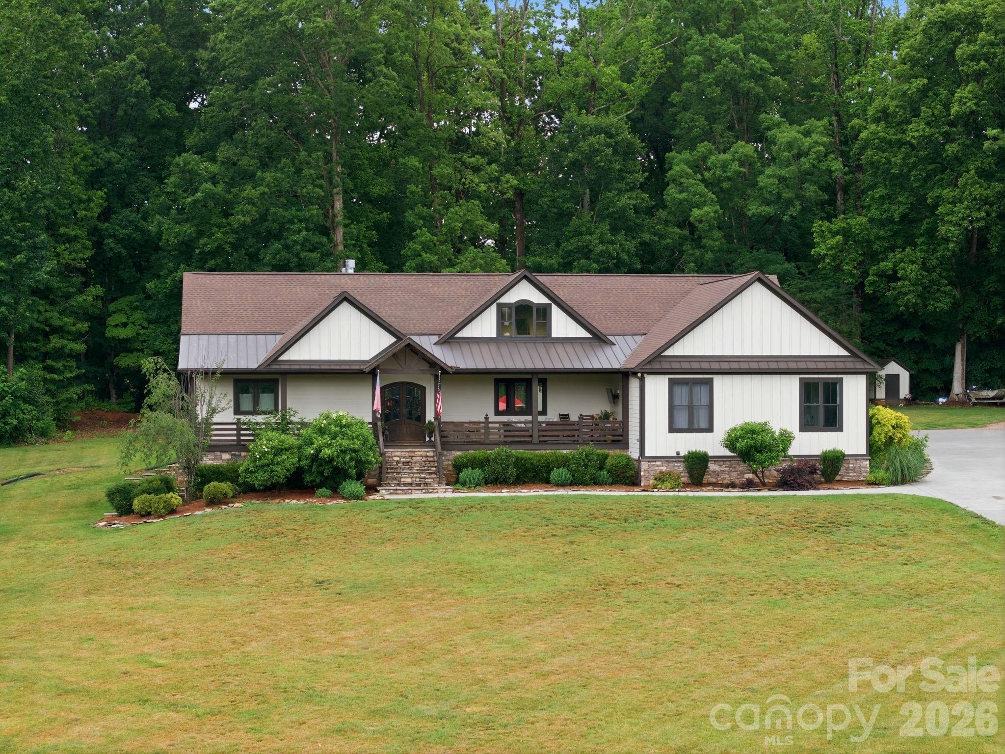 6421 Old Concord Road Property Photo 1