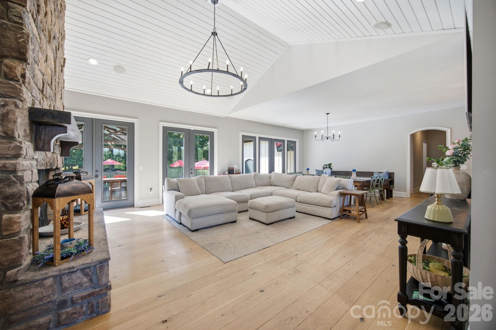 6421 Old Concord Road Property Photo 6