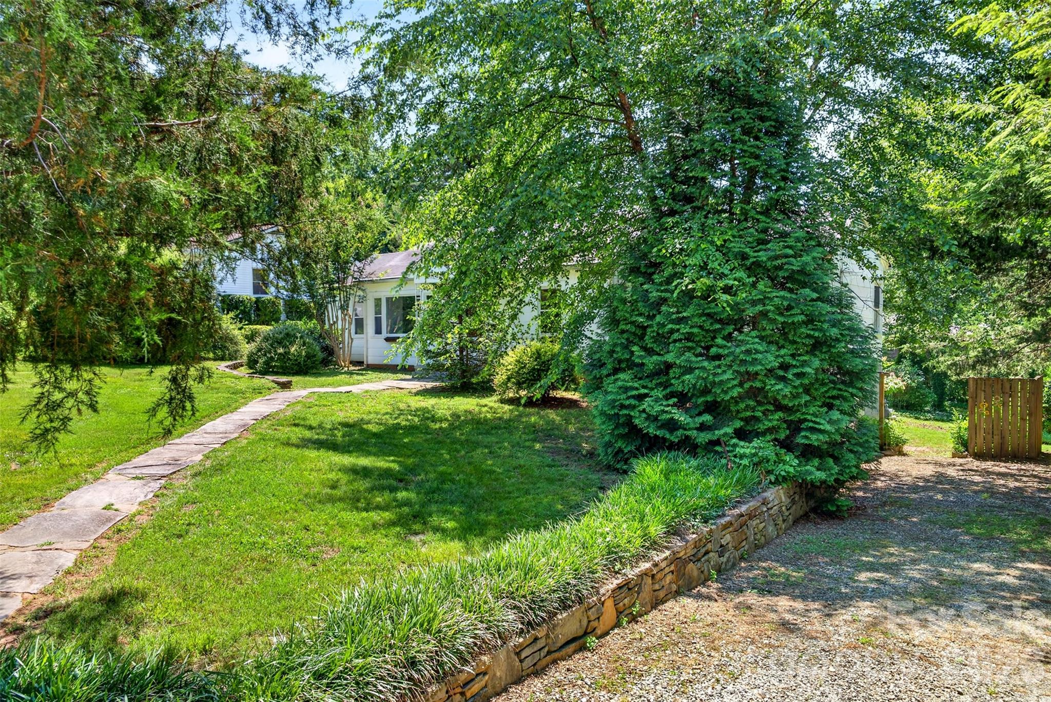 64 Second Street Property Photo 30