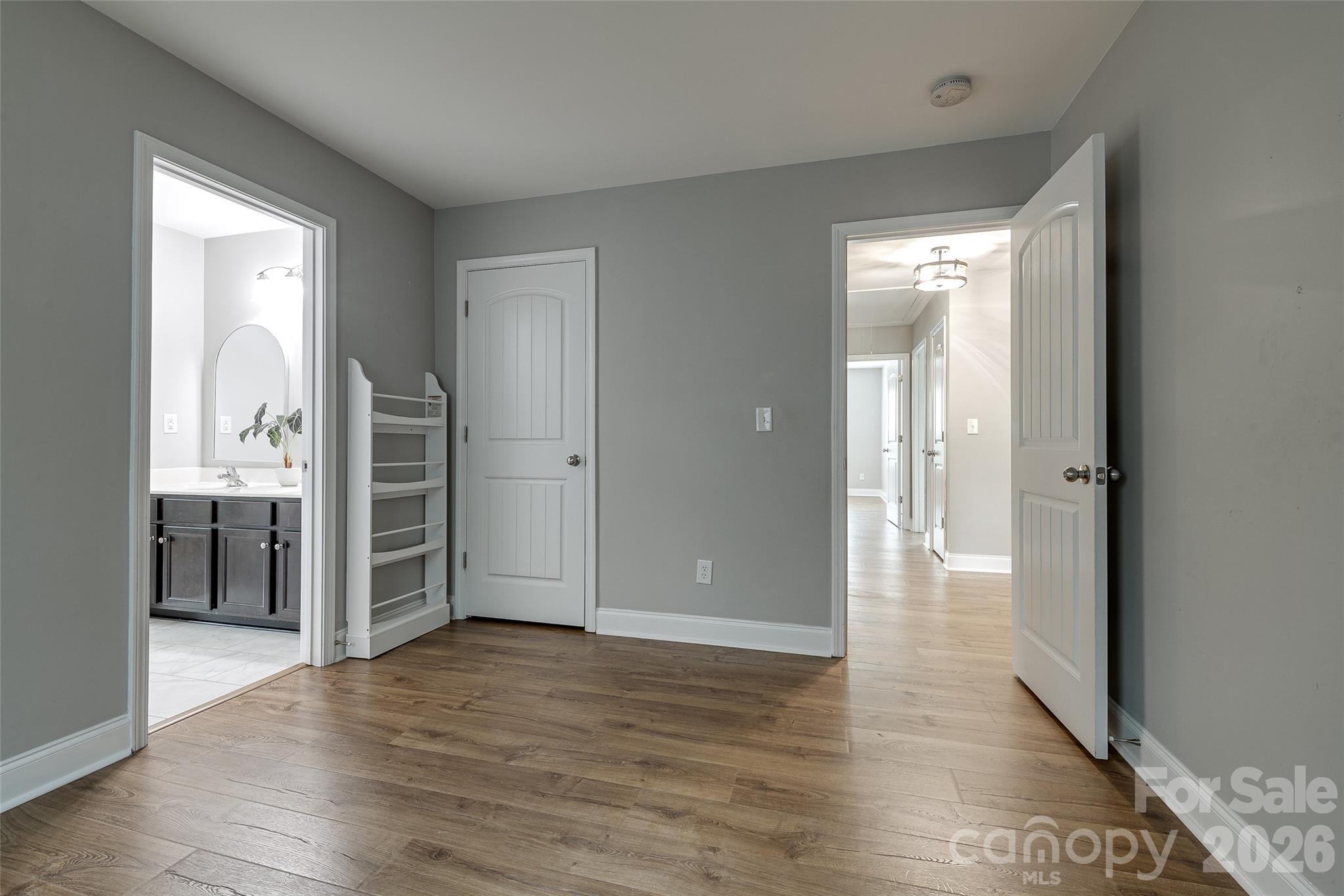 576 Becker Avenue Property Photo 27