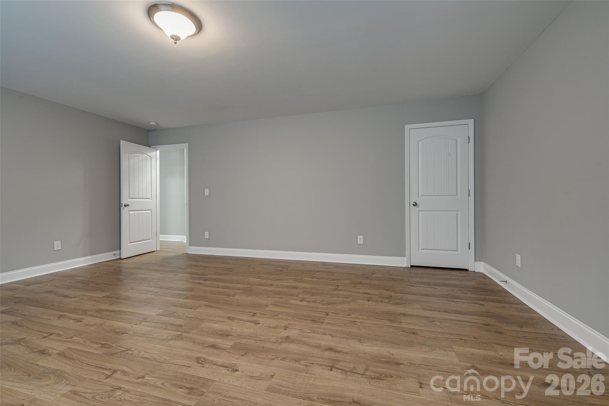 576 Becker Avenue Property Photo 35