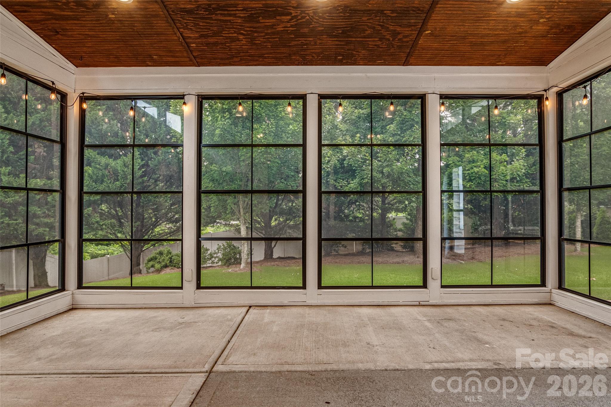 576 Becker Avenue Property Photo 36