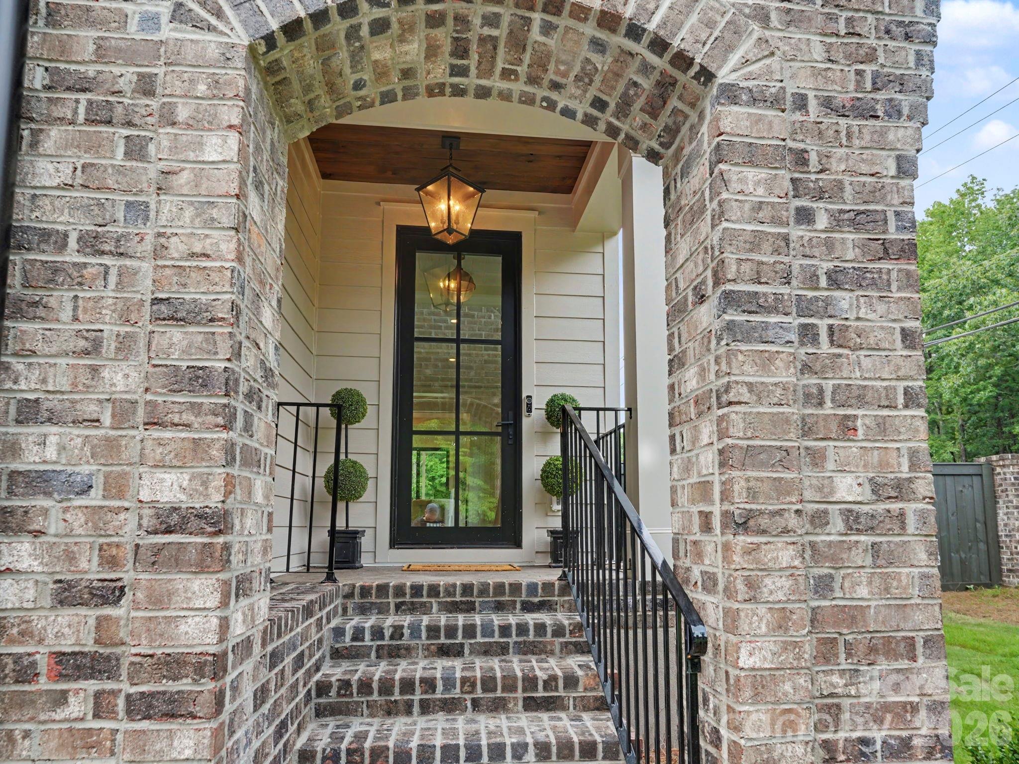5971 Gate Post Road Property Photo 2