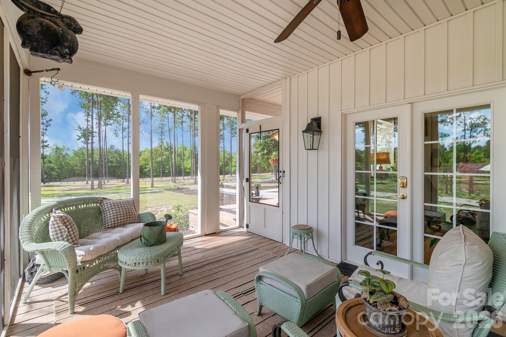 718 Jones Road Property Photo 13