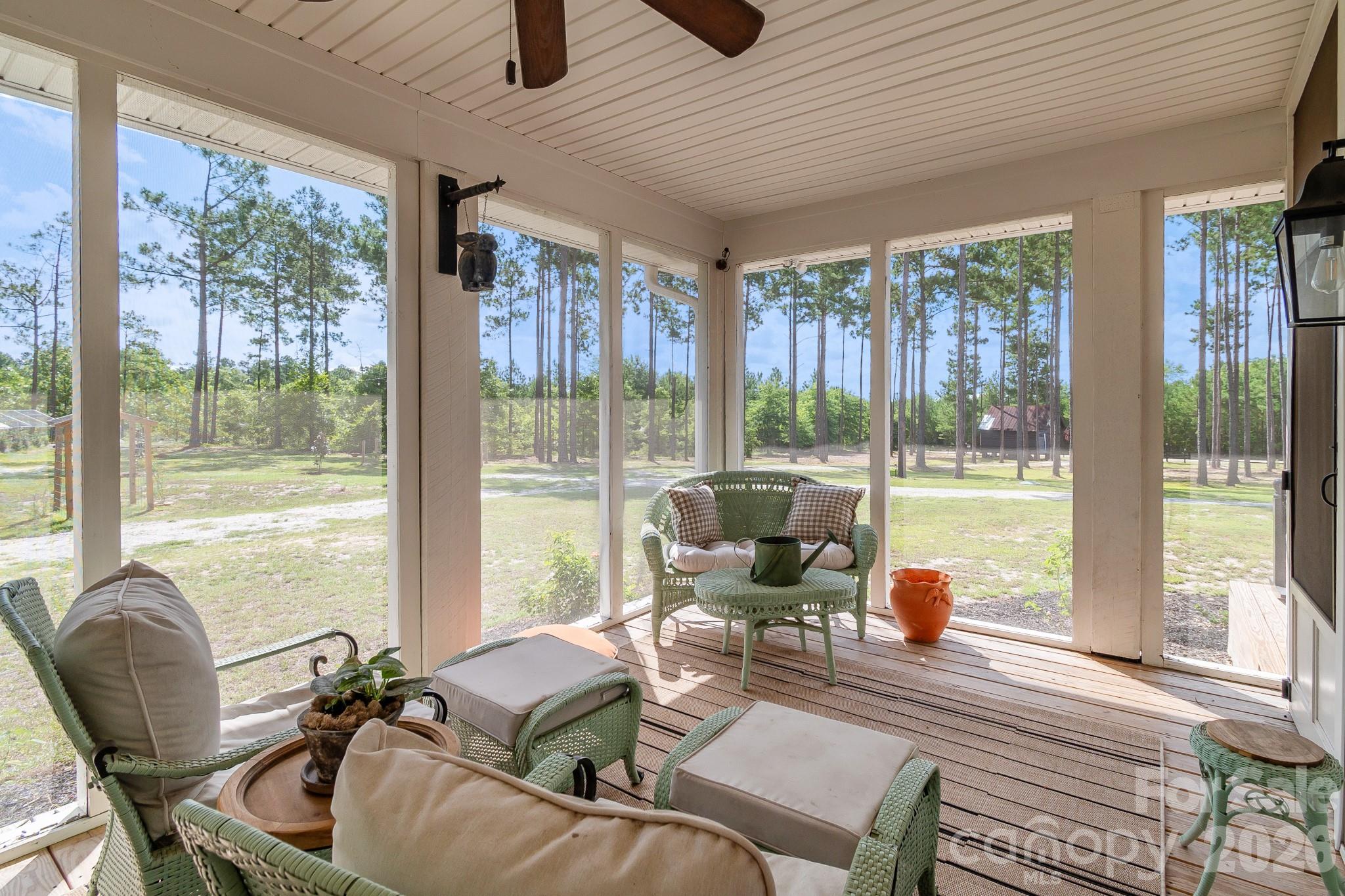 718 Jones Road Property Photo 14