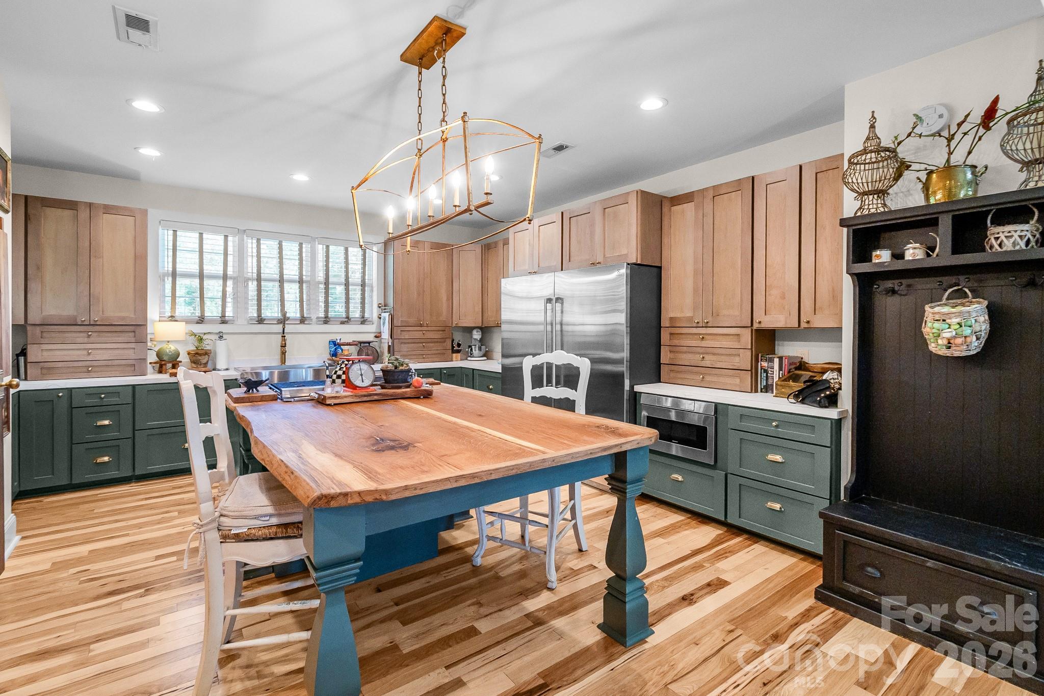 718 Jones Road Property Photo 18