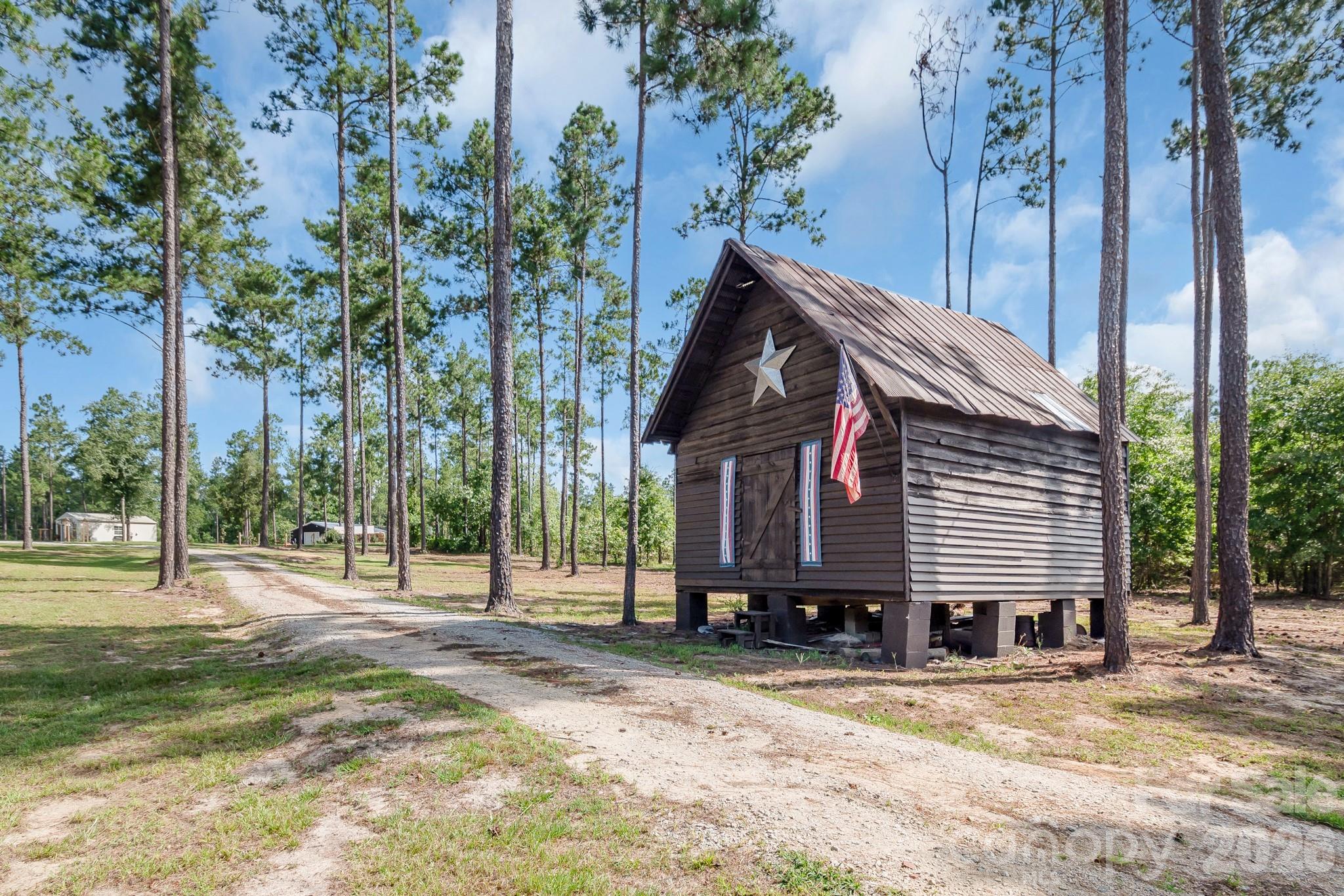 718 Jones Road Property Photo 42