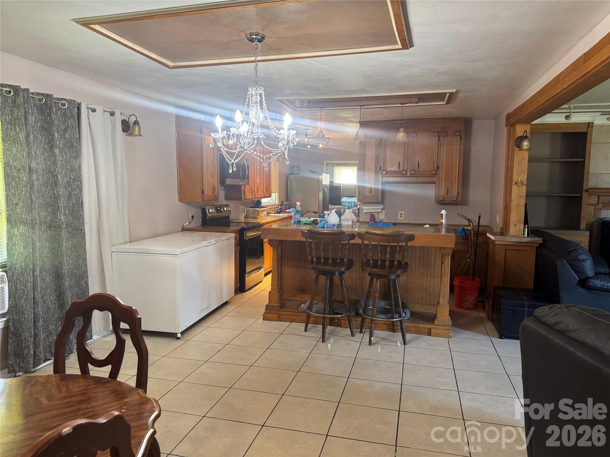 8432 Idlewild Road Property Photo 7
